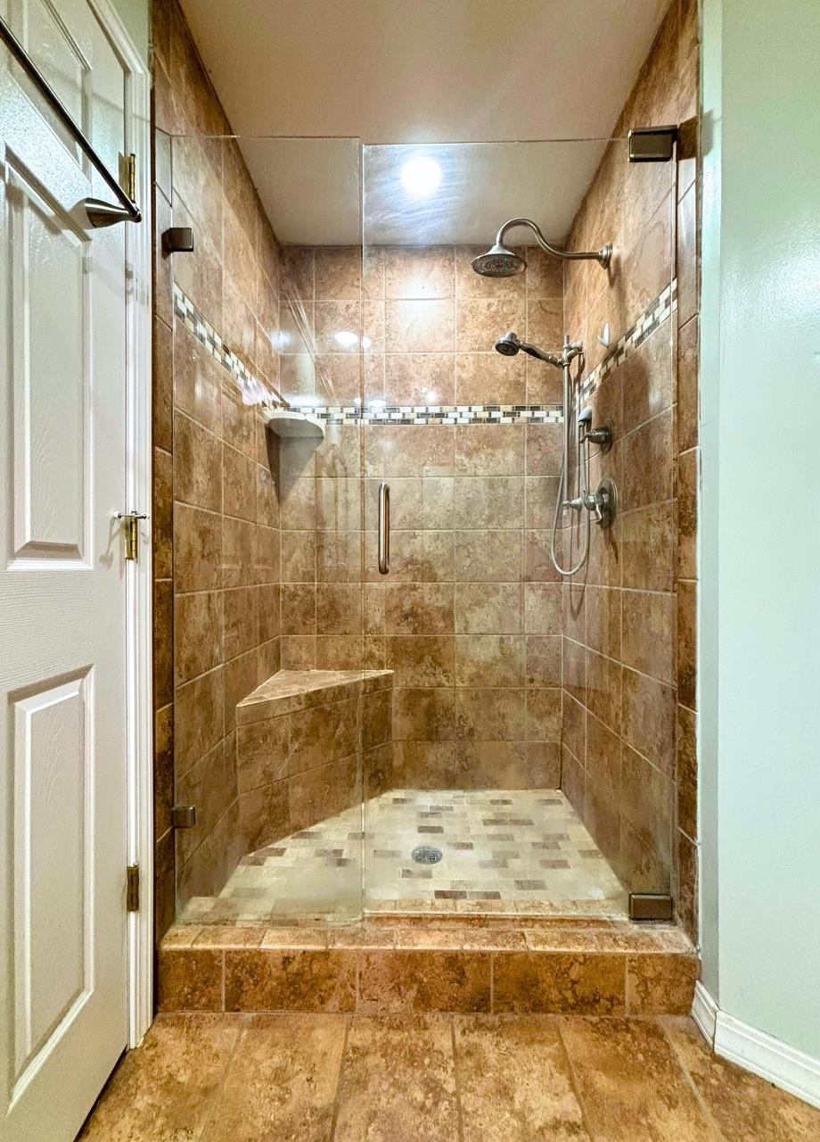 67 Highland Cove  Highland, AR