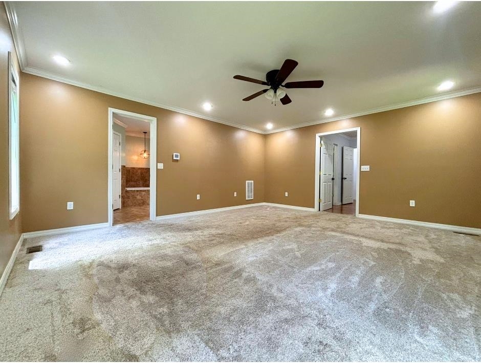 67 Highland Cove  Highland, AR