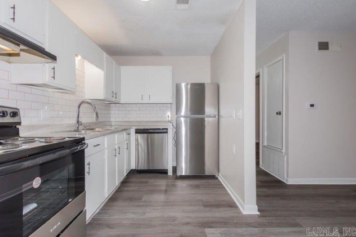 1100 Brookside Woodland Peak Apartments Little Rock, AR