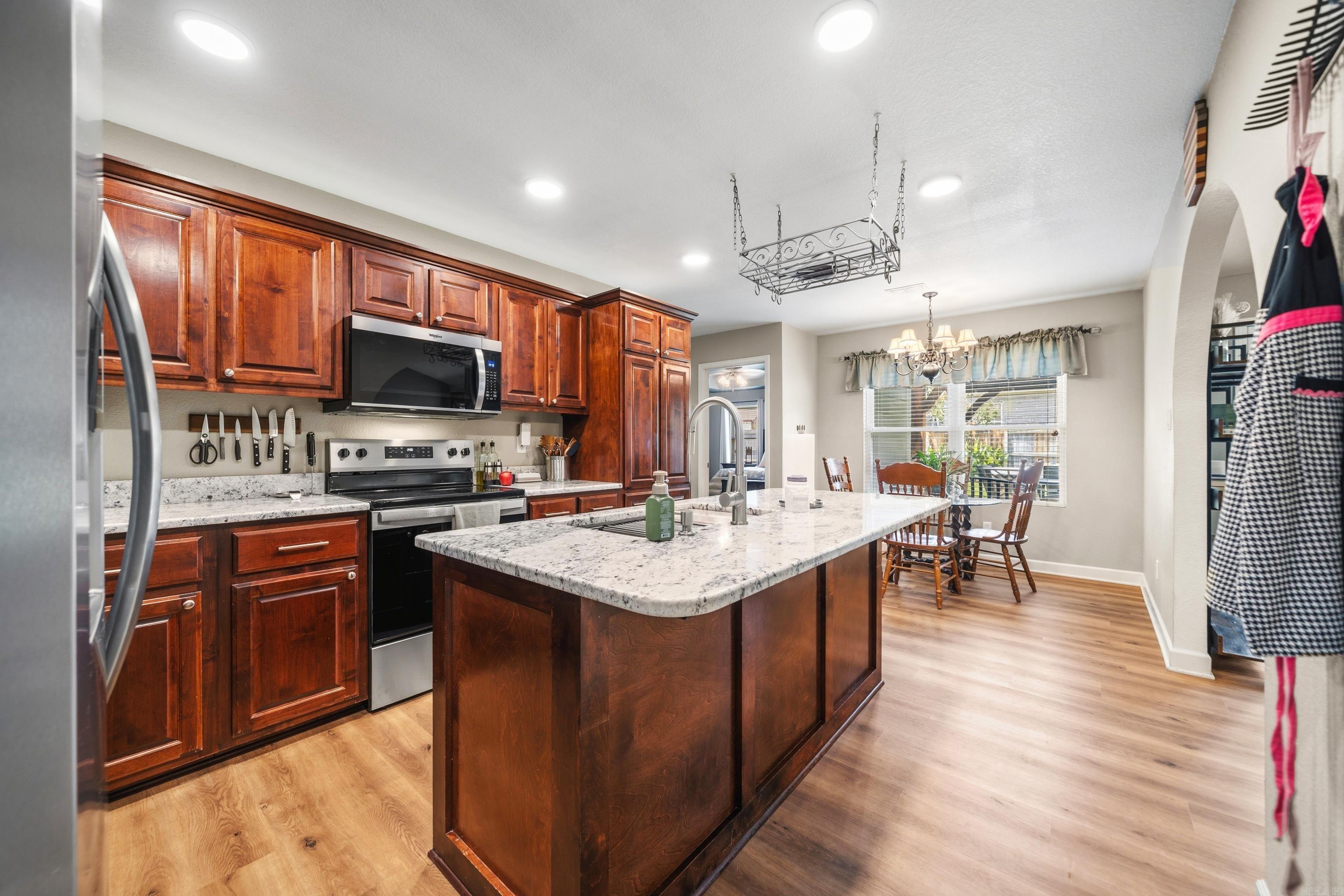 155 Mapleleaf  Hot Springs, AR