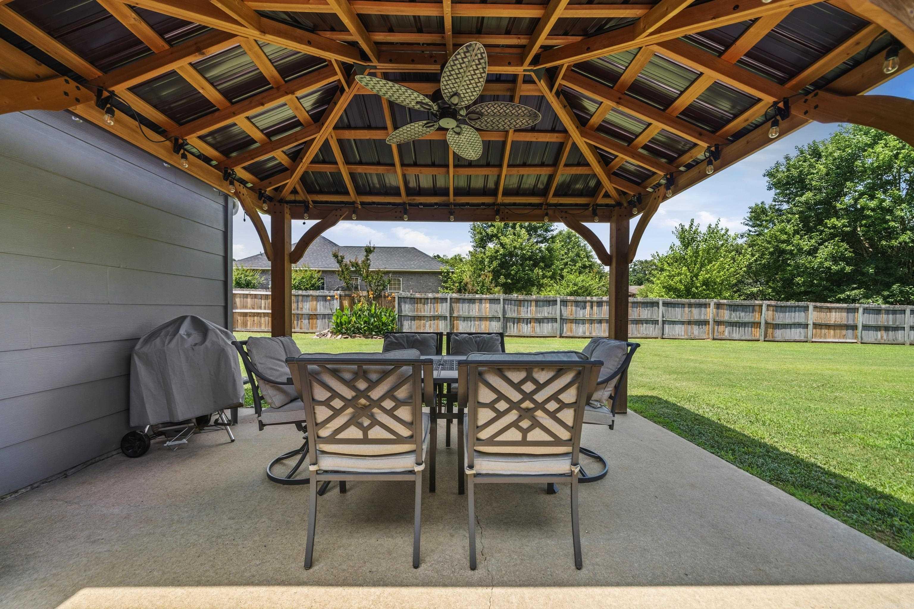 155 Mapleleaf  Hot Springs, AR