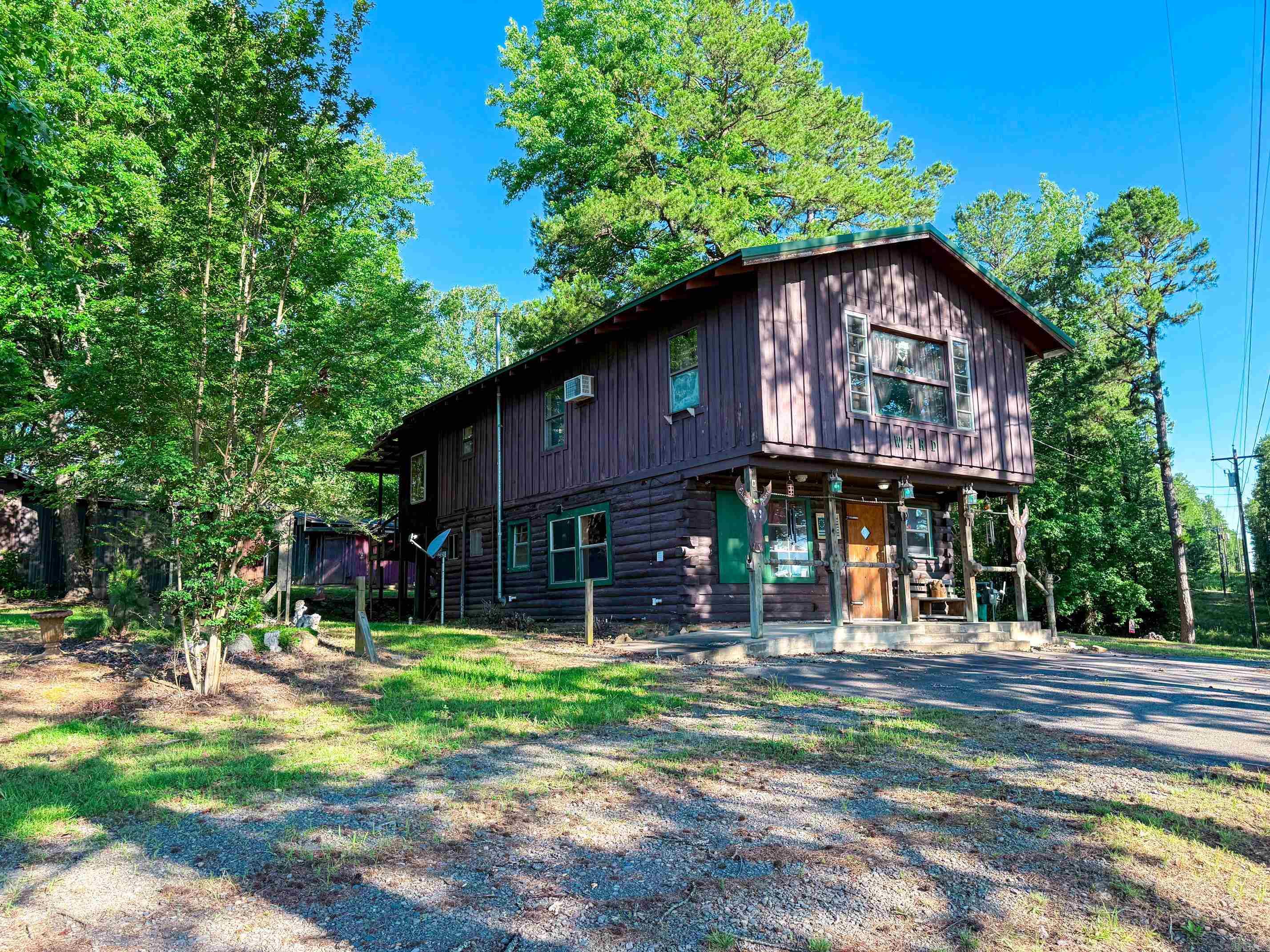 6718 Highway 65 S  Clinton, AR