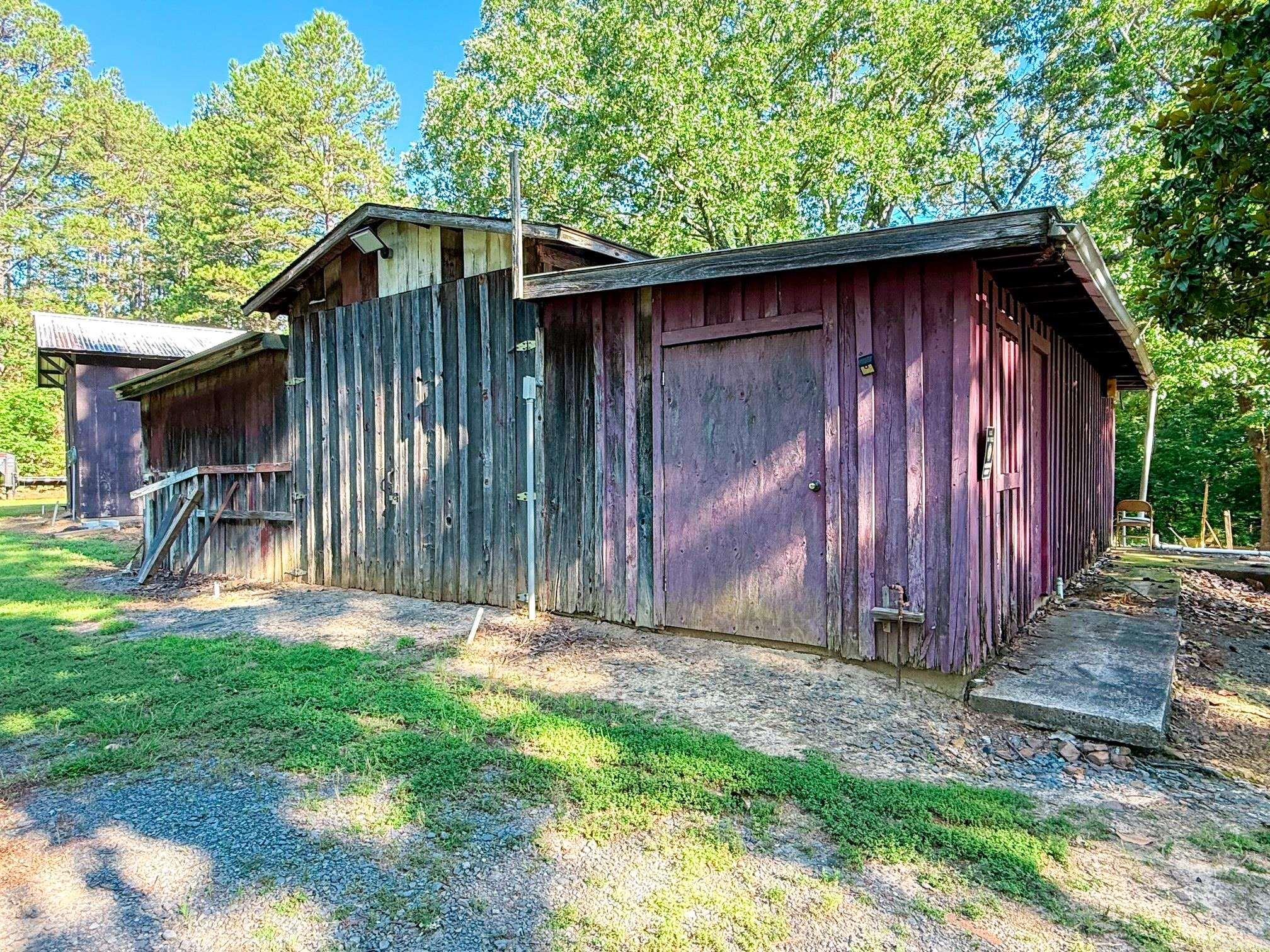 6718 Highway 65 S  Clinton, AR