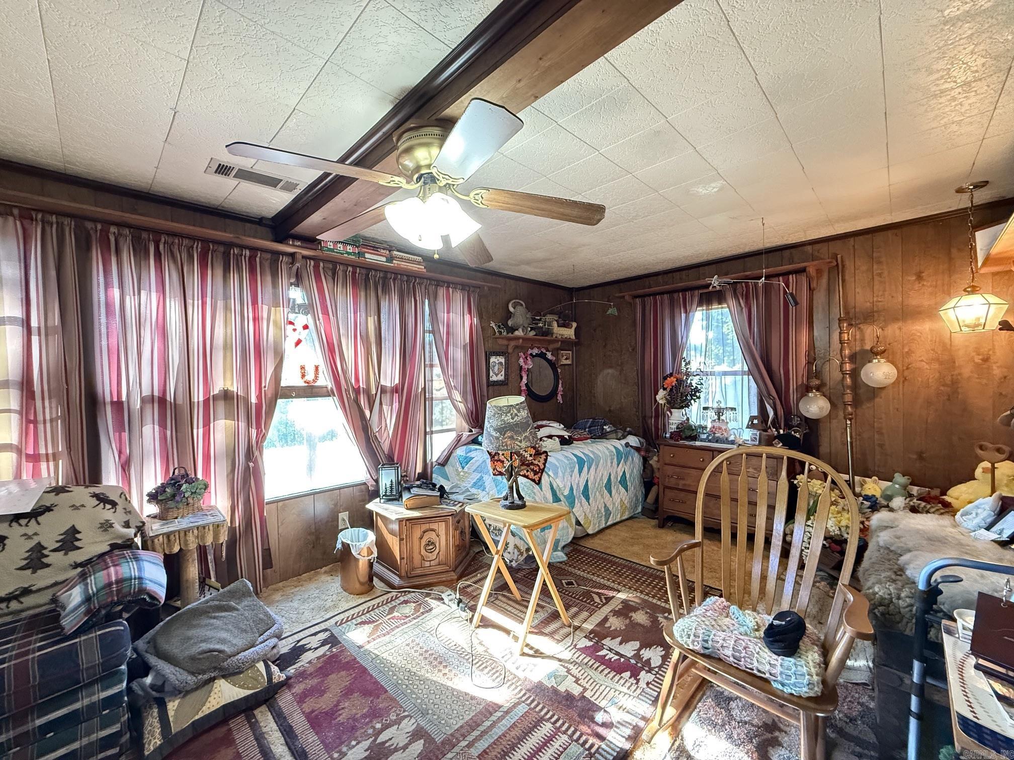 6718 Highway 65 S  Clinton, AR