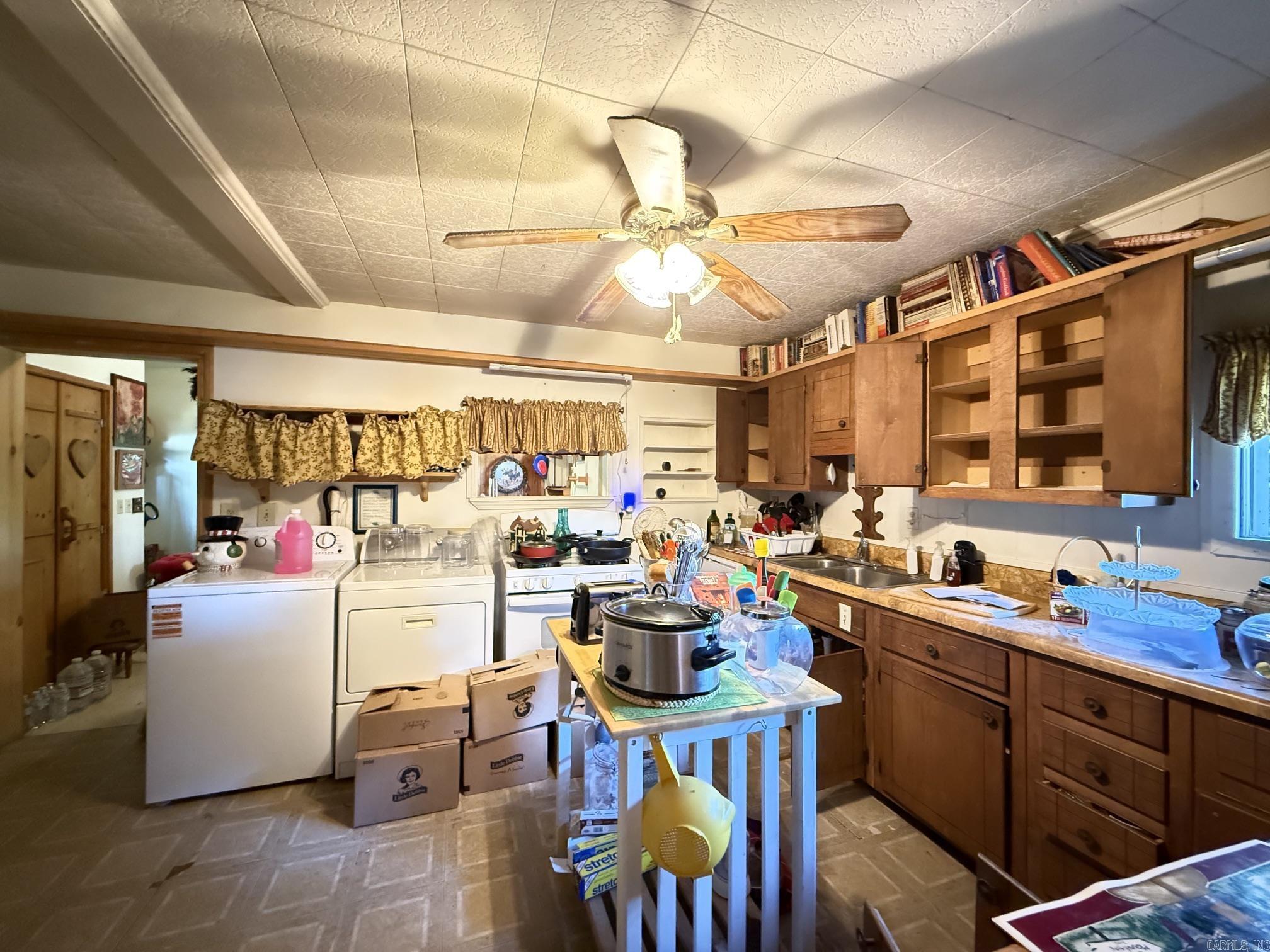 6718 Highway 65 S  Clinton, AR