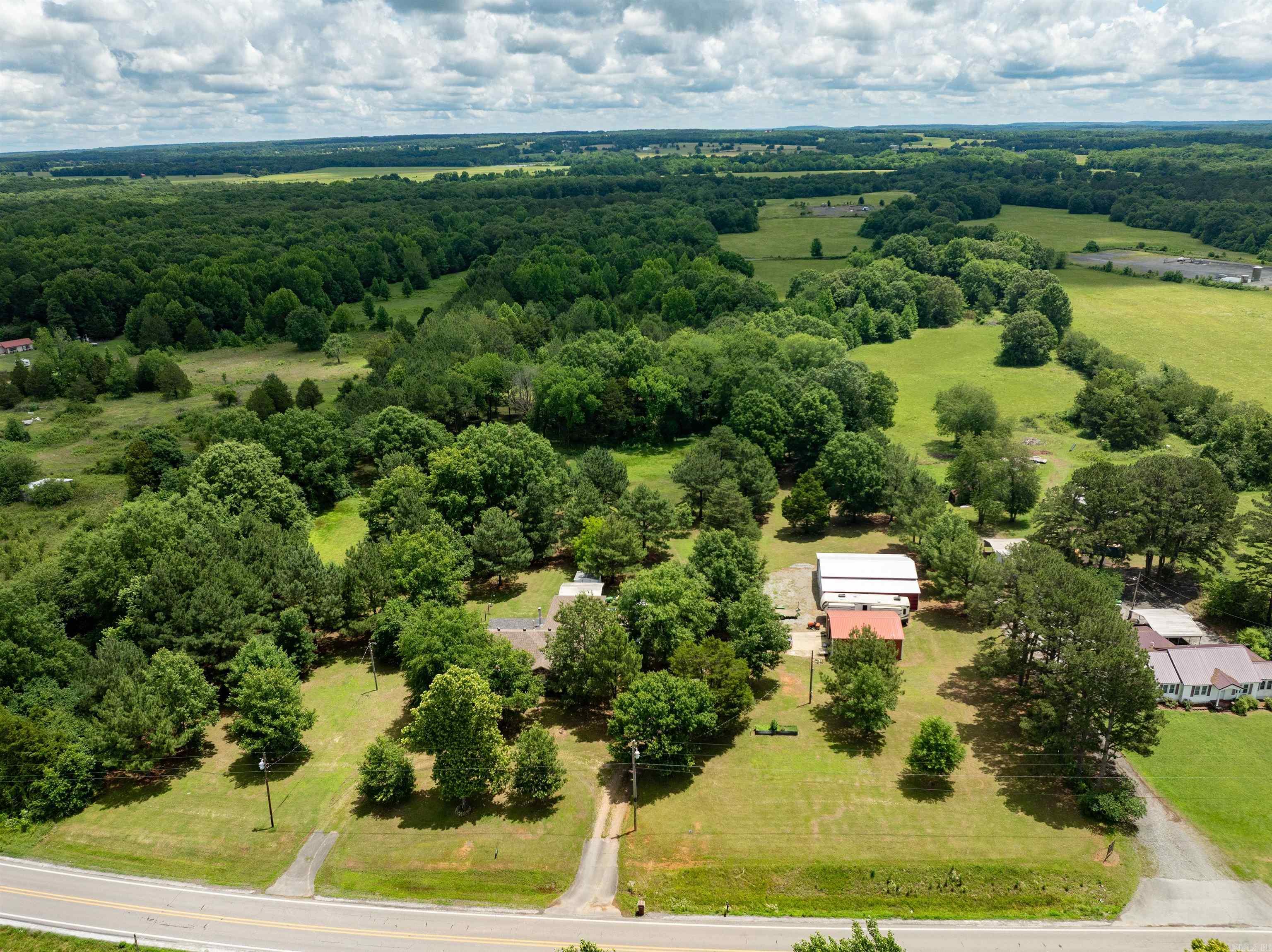 187 E Enders  Quitman, AR