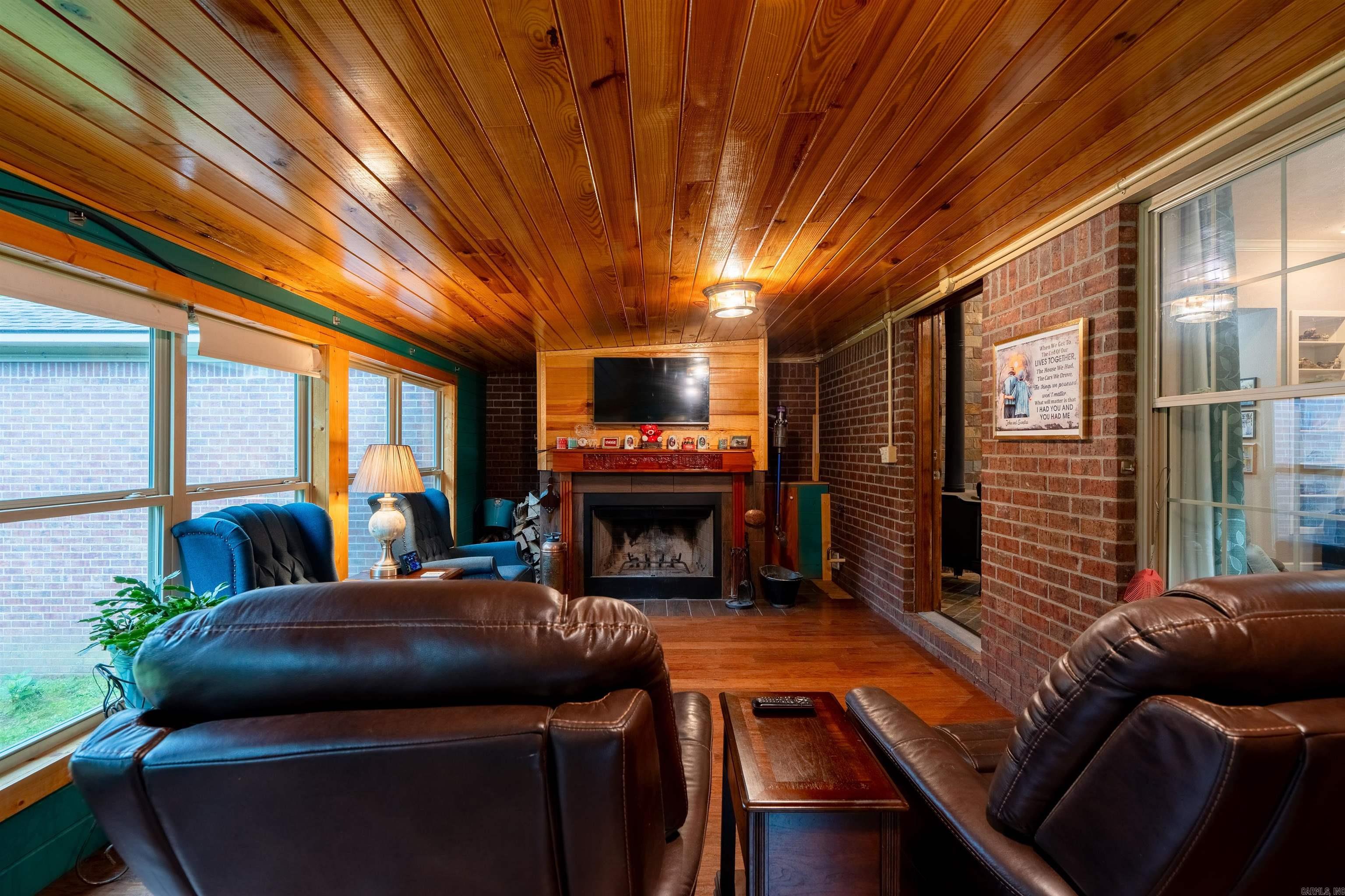 187 E Enders  Quitman, AR