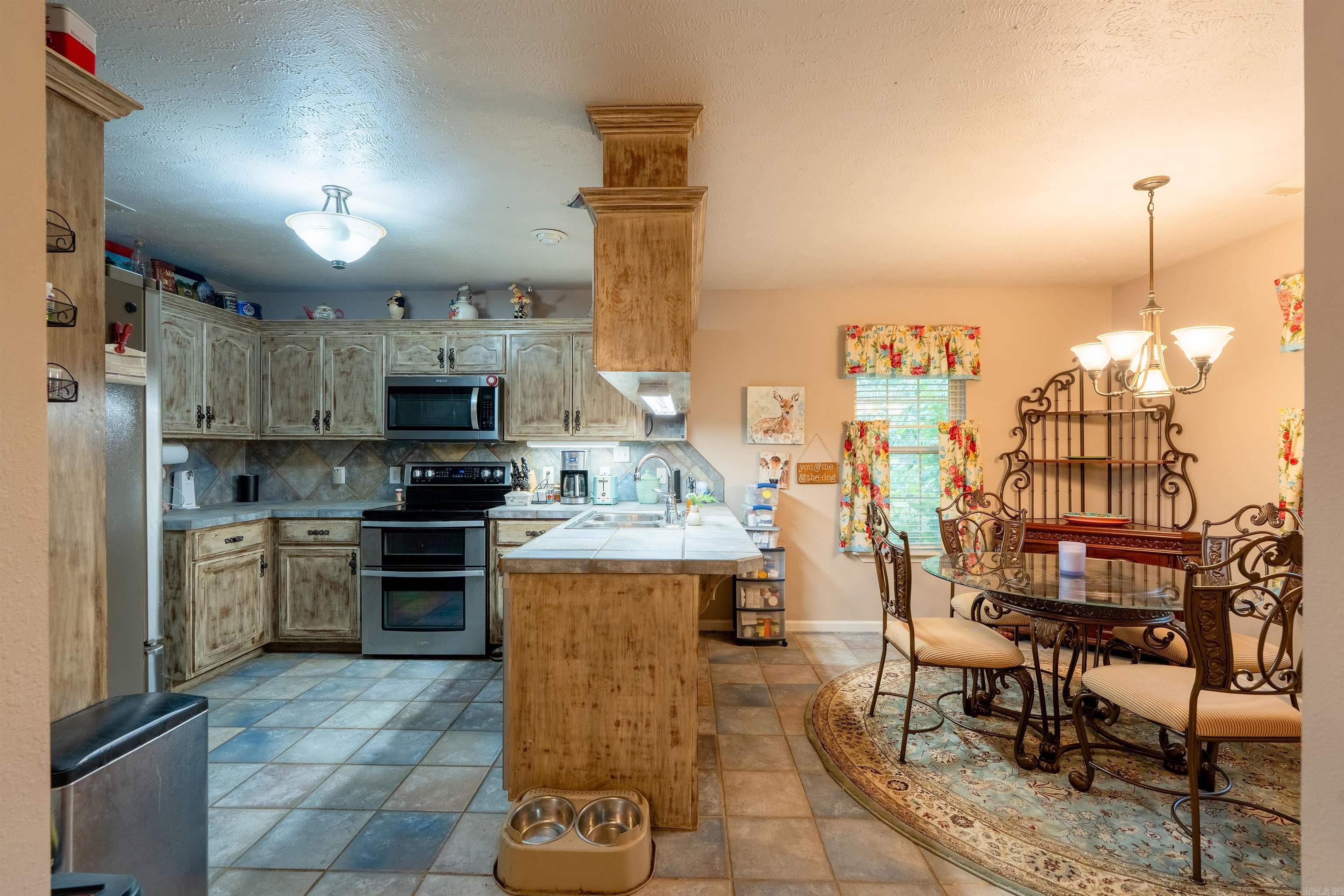 187 E Enders  Quitman, AR