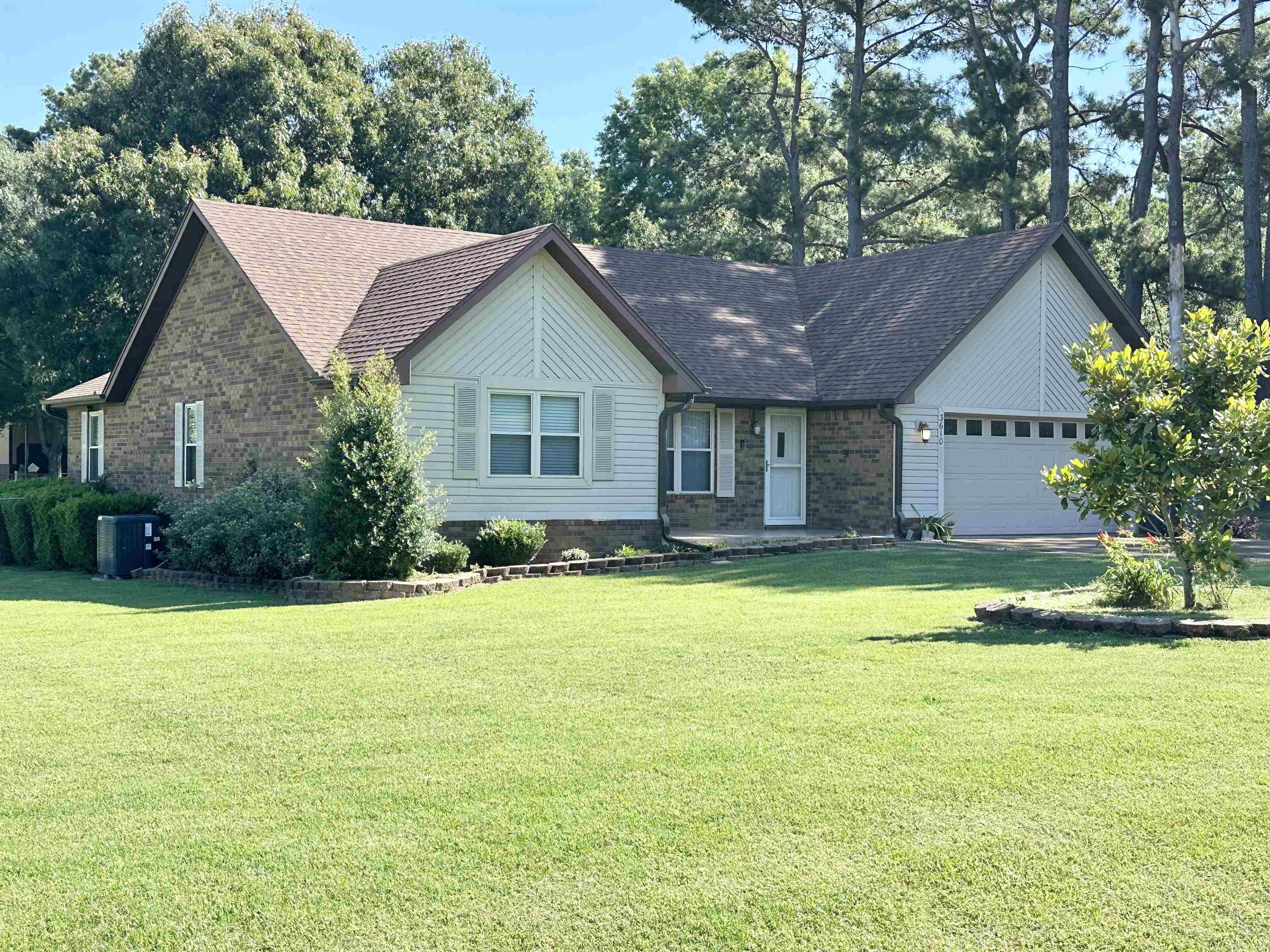 3610 Oak Vista  Jonesboro, AR