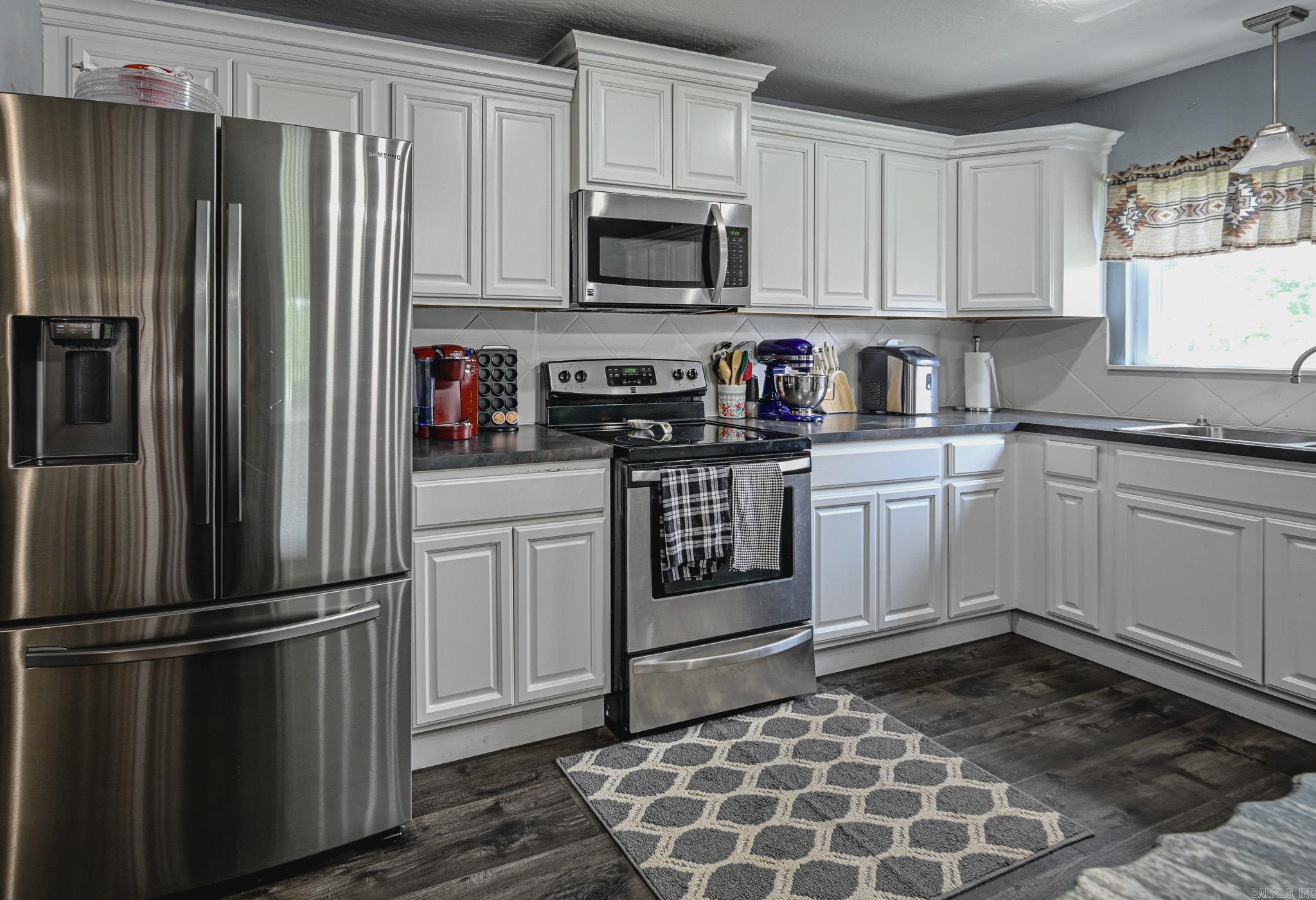 1007 Lakeside  Mena, AR