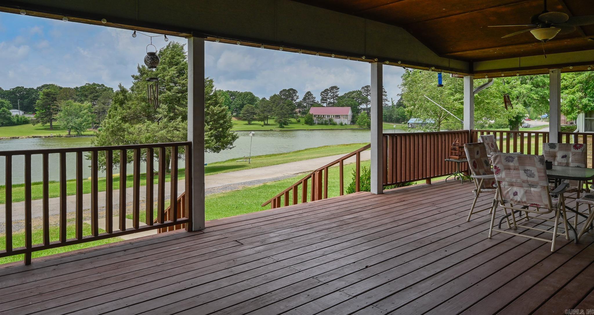 1007 Lakeside  Mena, AR