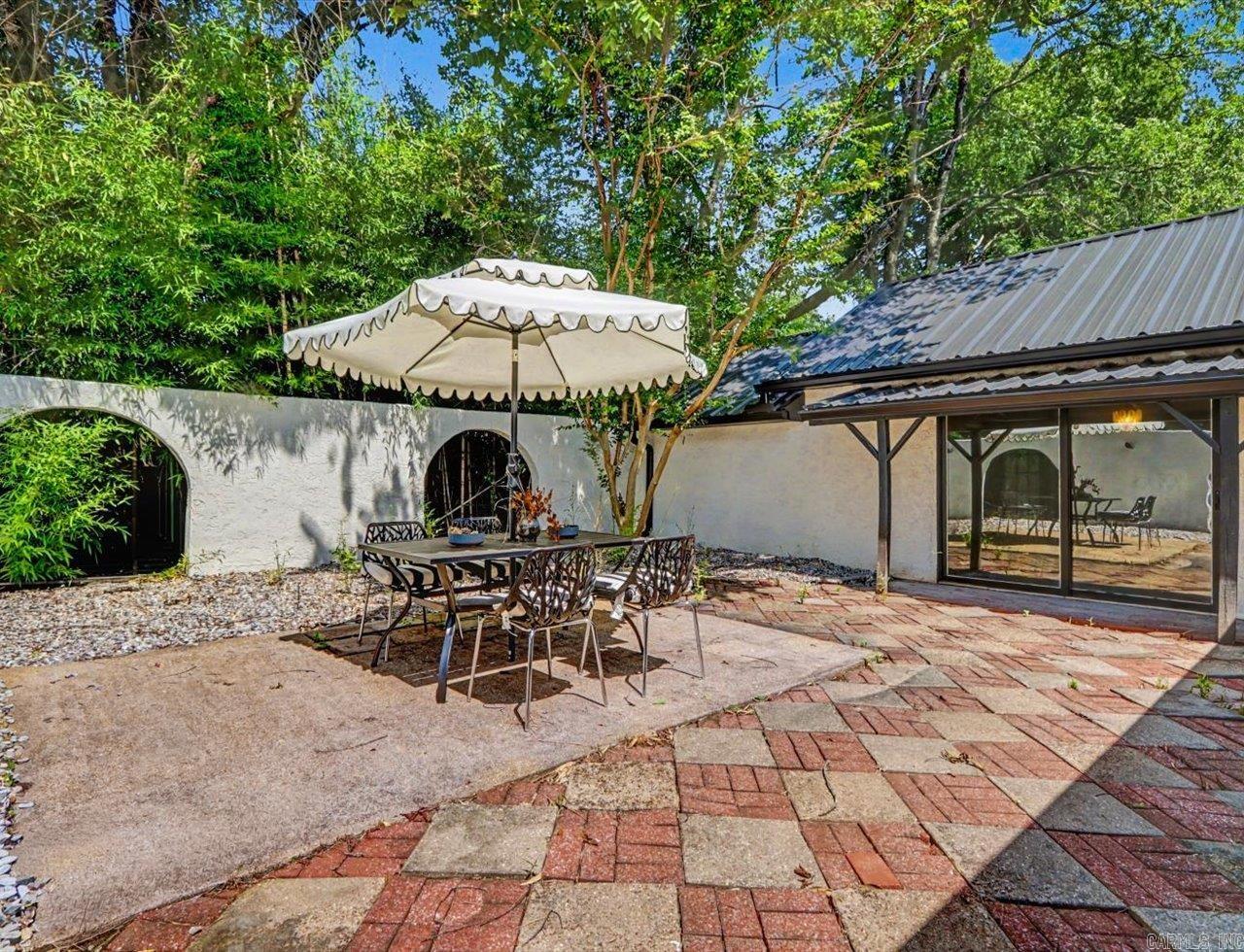 101 Cedarwood  Hot Springs, AR