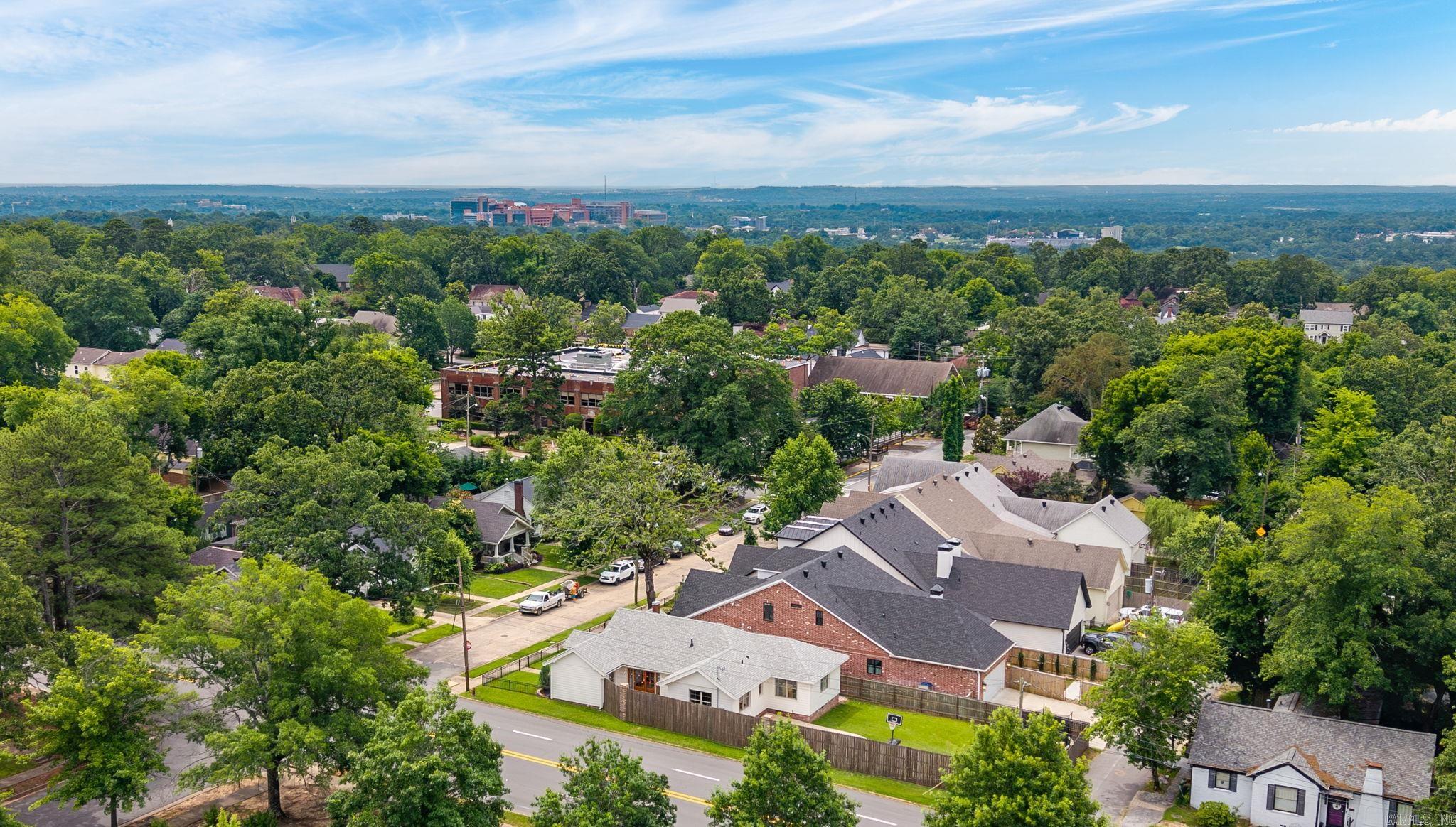 1722 N Polk  Little Rock, AR