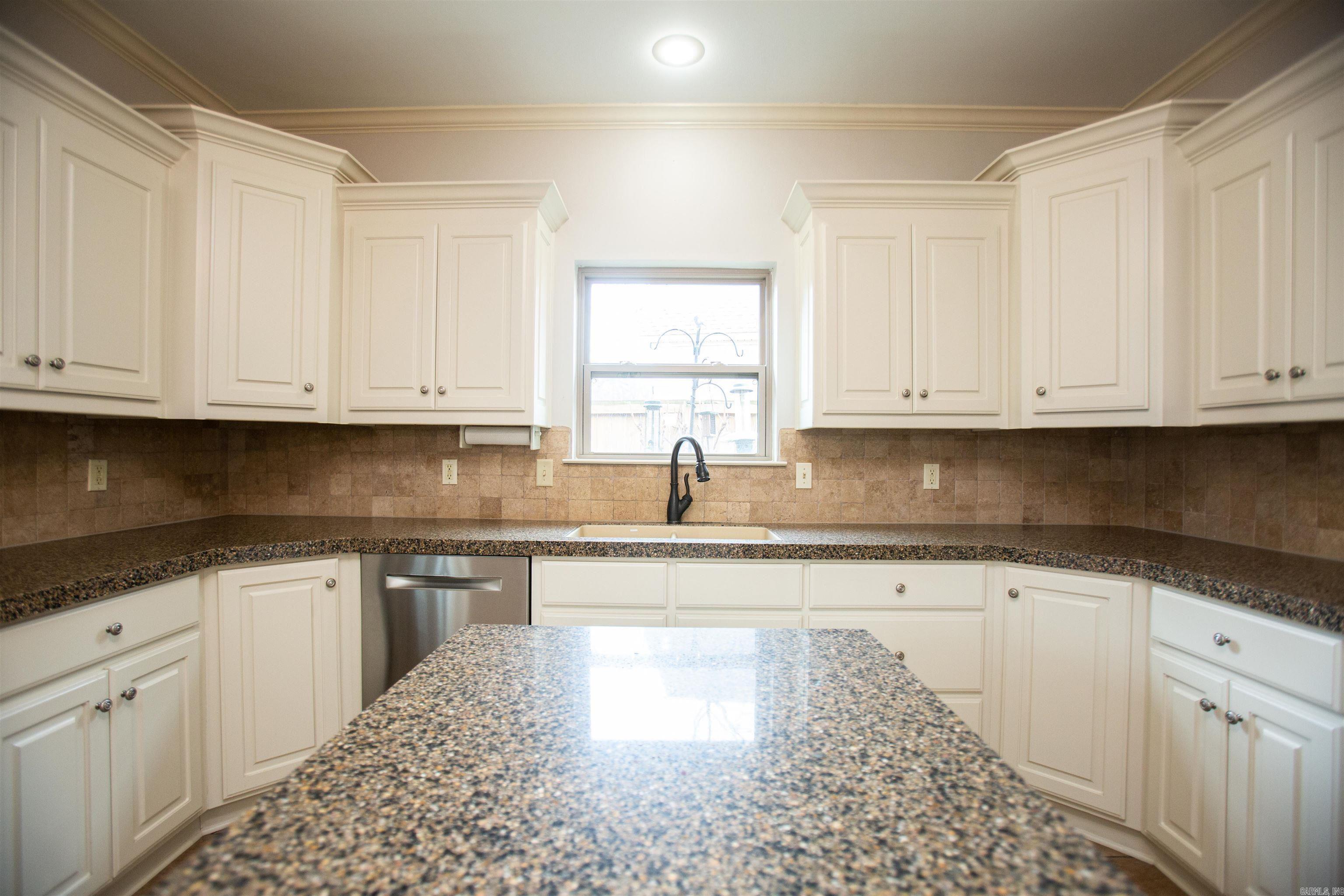 2601 Sweetgrass  Little Rock, AR