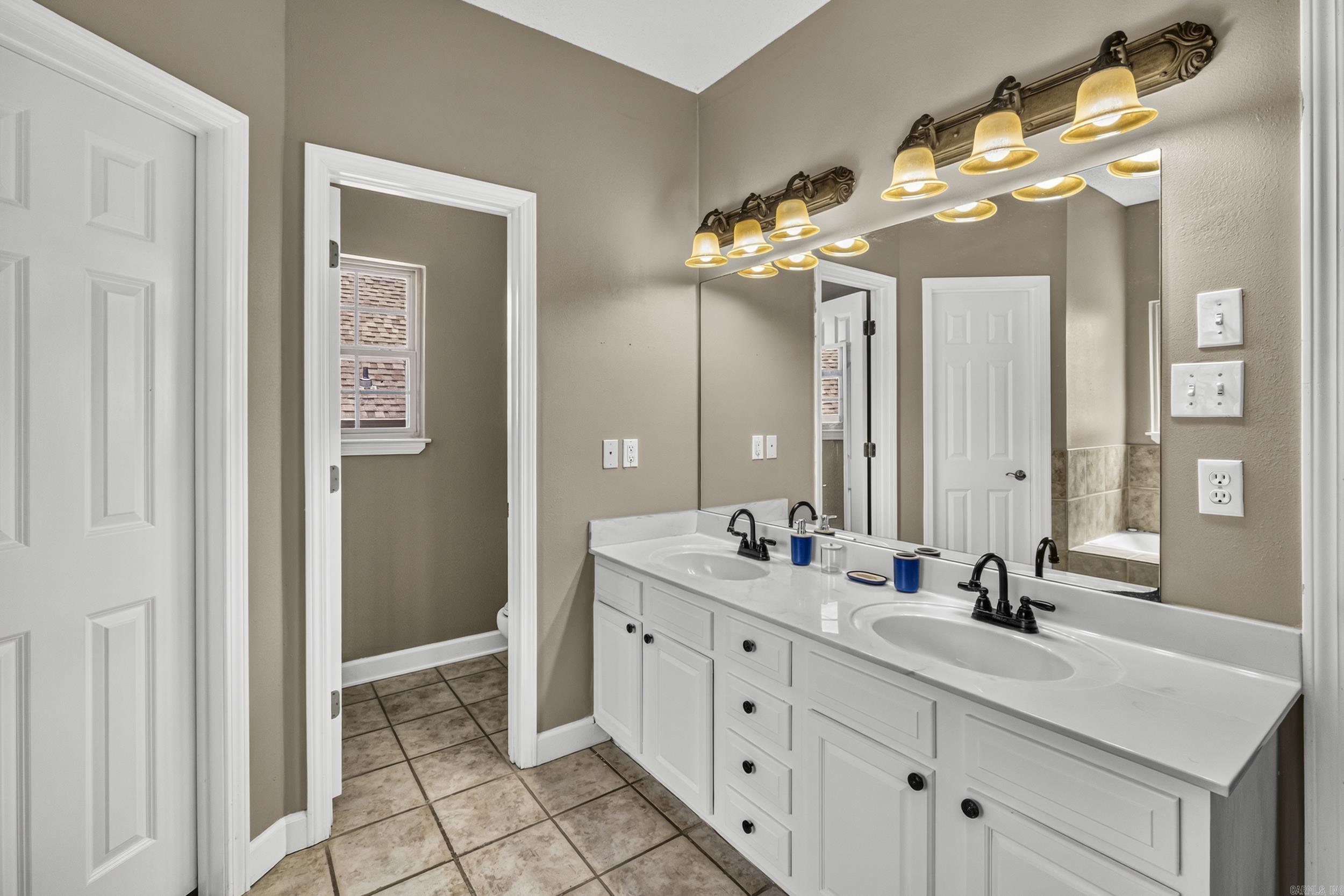7365 W Ridge  Sherwood, AR