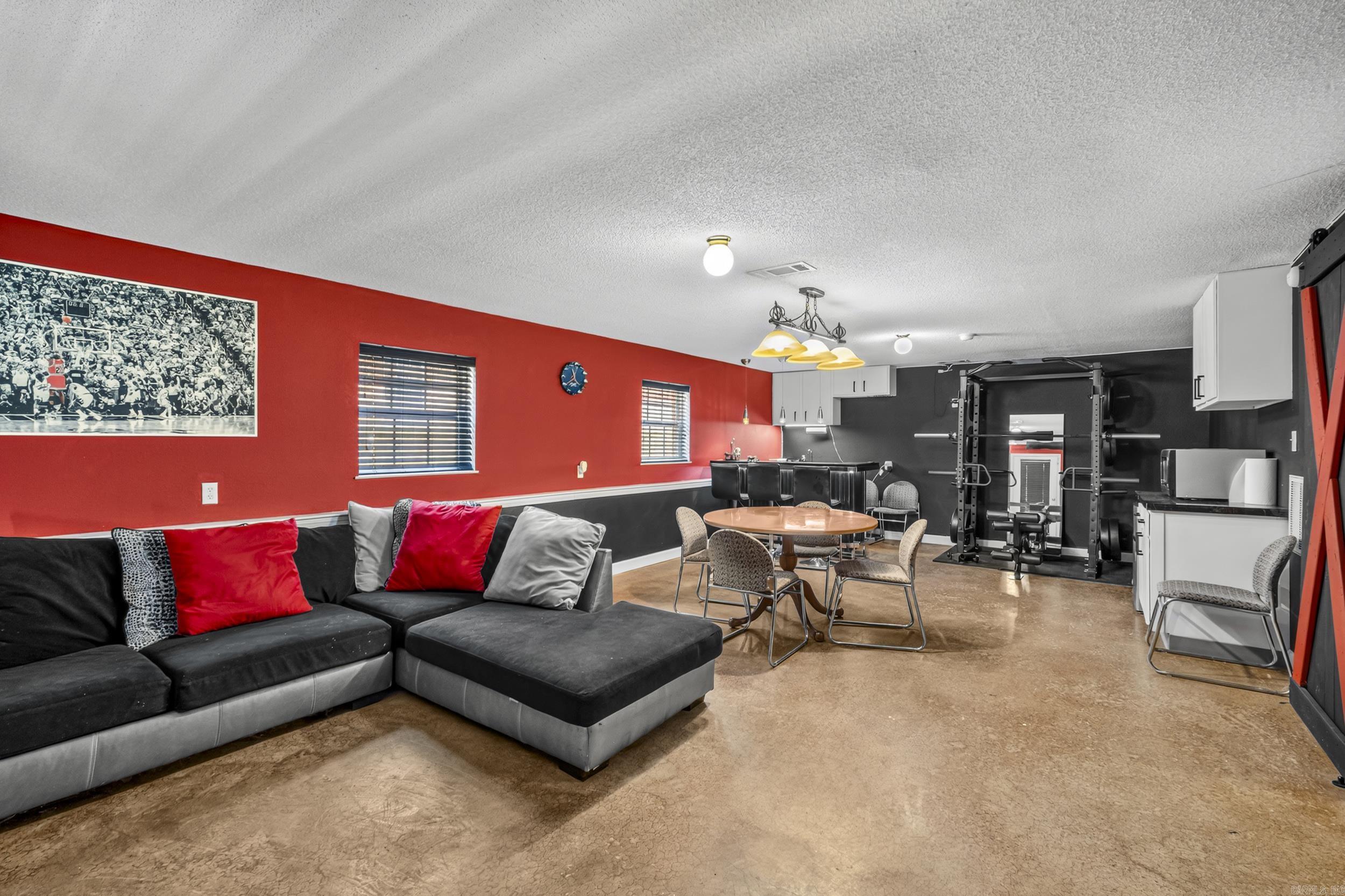 7365 W Ridge  Sherwood, AR