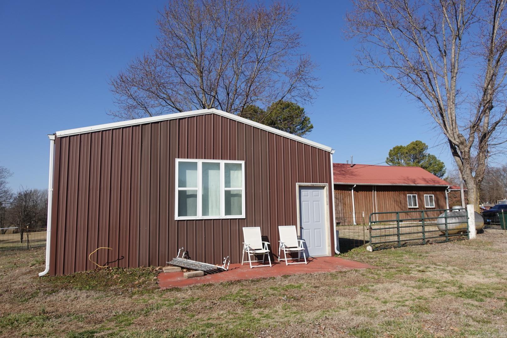 7238 Highway 90  Rector, AR