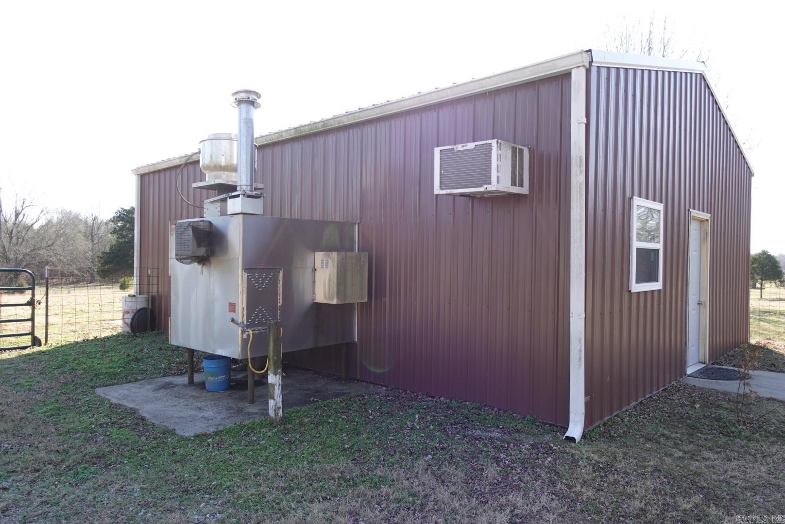 7238 Highway 90  Rector, AR
