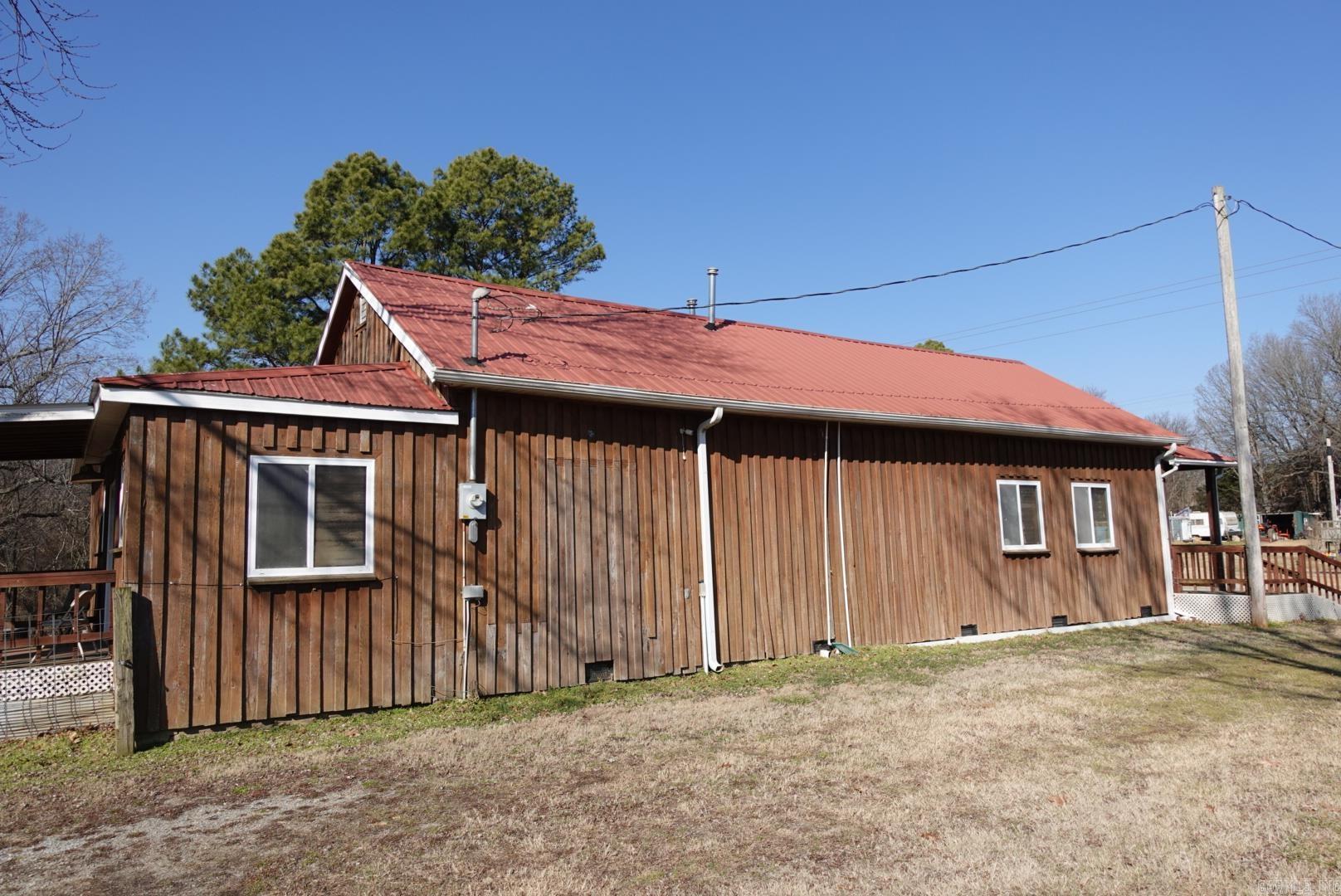 7238 Highway 90  Rector, AR