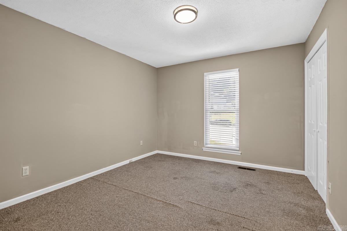 18 White Willow  Little Rock, AR