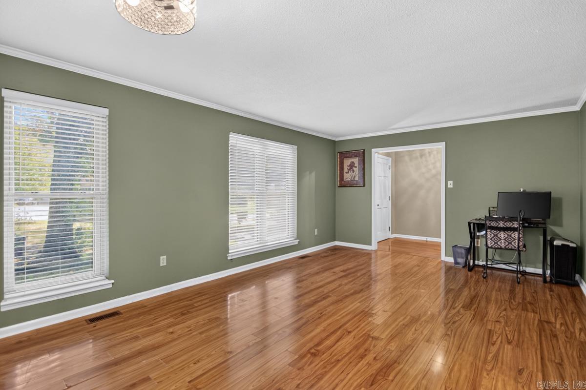 18 White Willow  Little Rock, AR