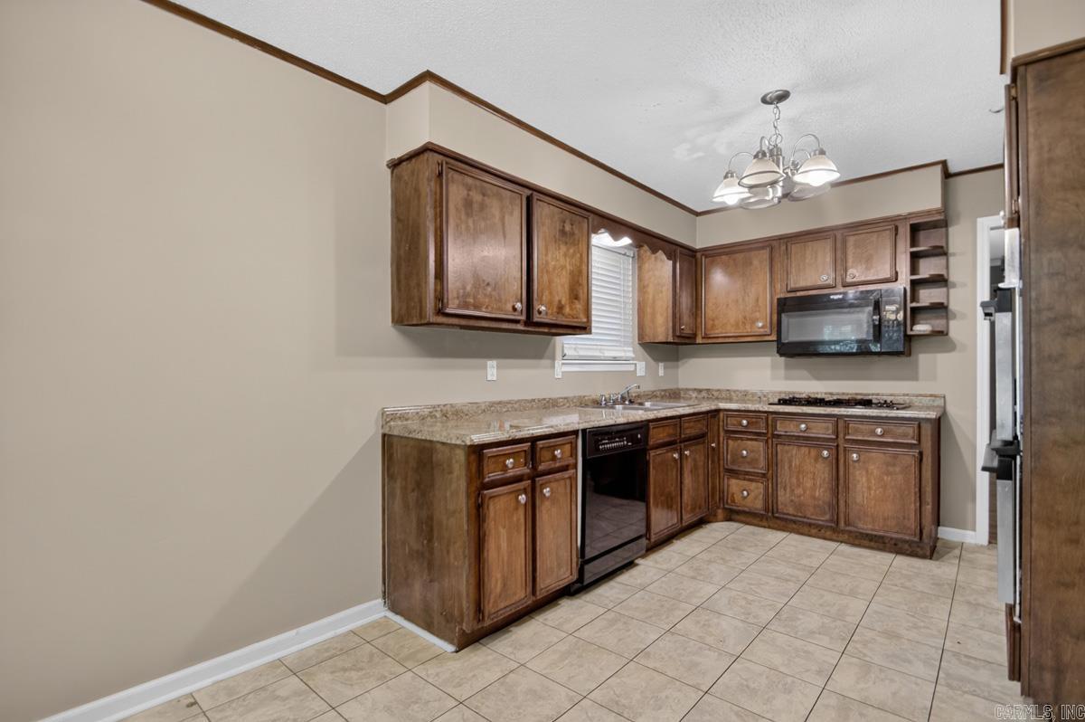 18 White Willow  Little Rock, AR