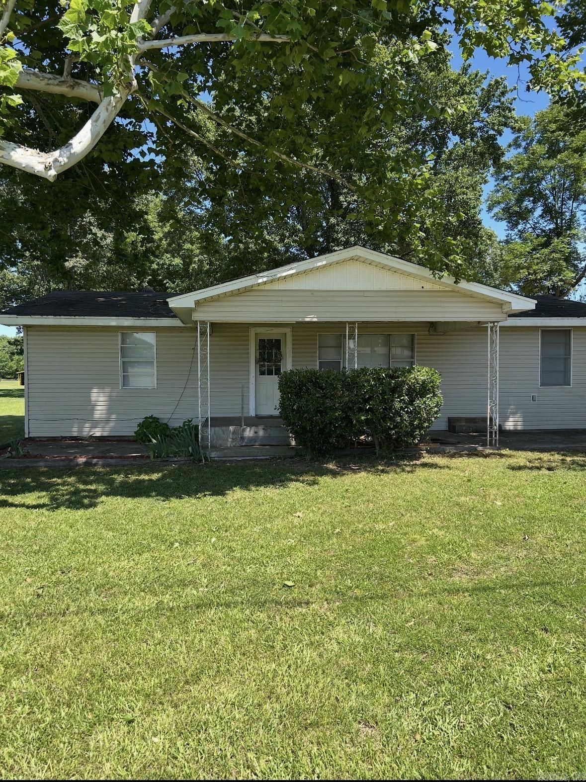 1105 Lingo Rd  Lonoke, AR
