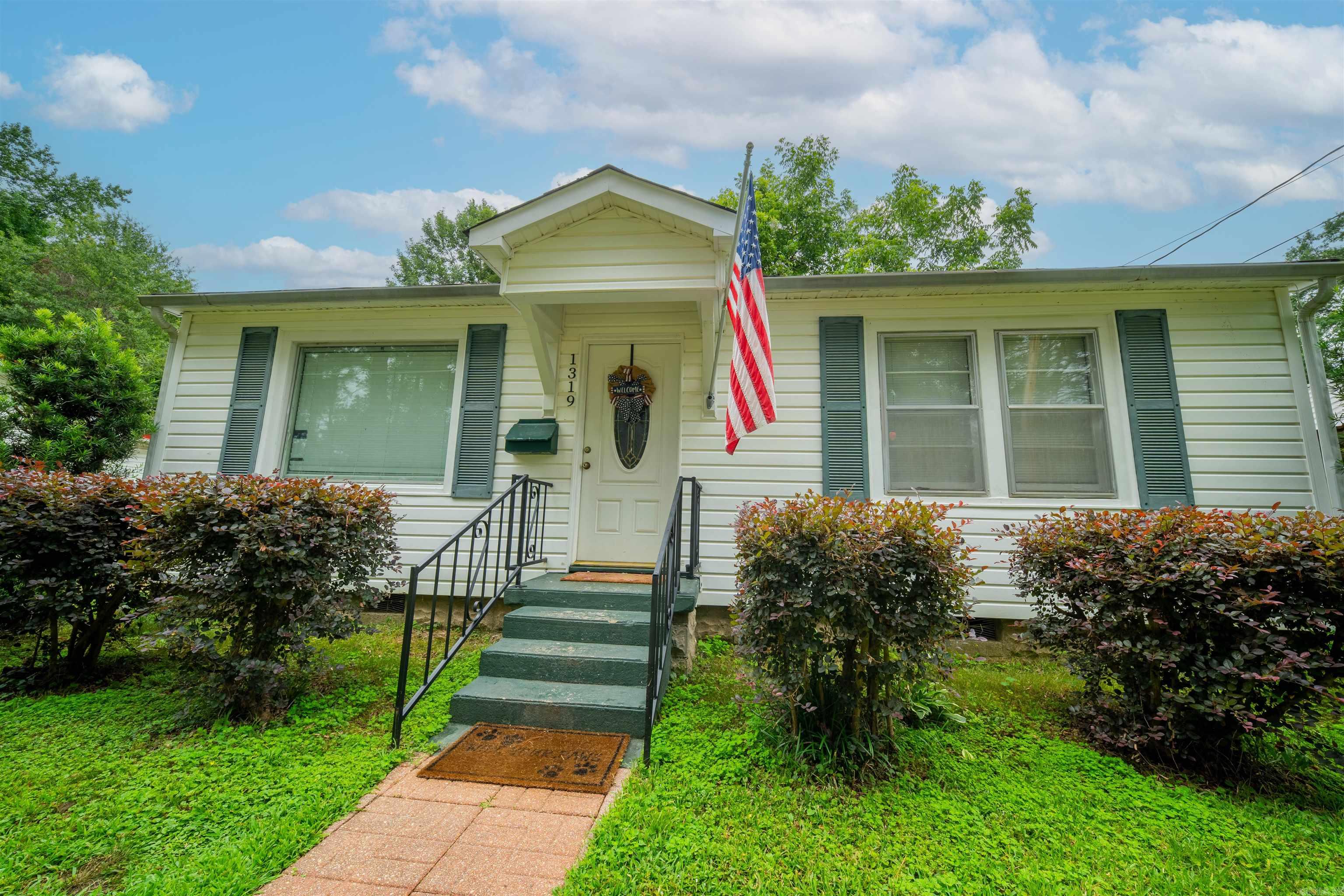 1319 Copeland Street Camden, AR 71701