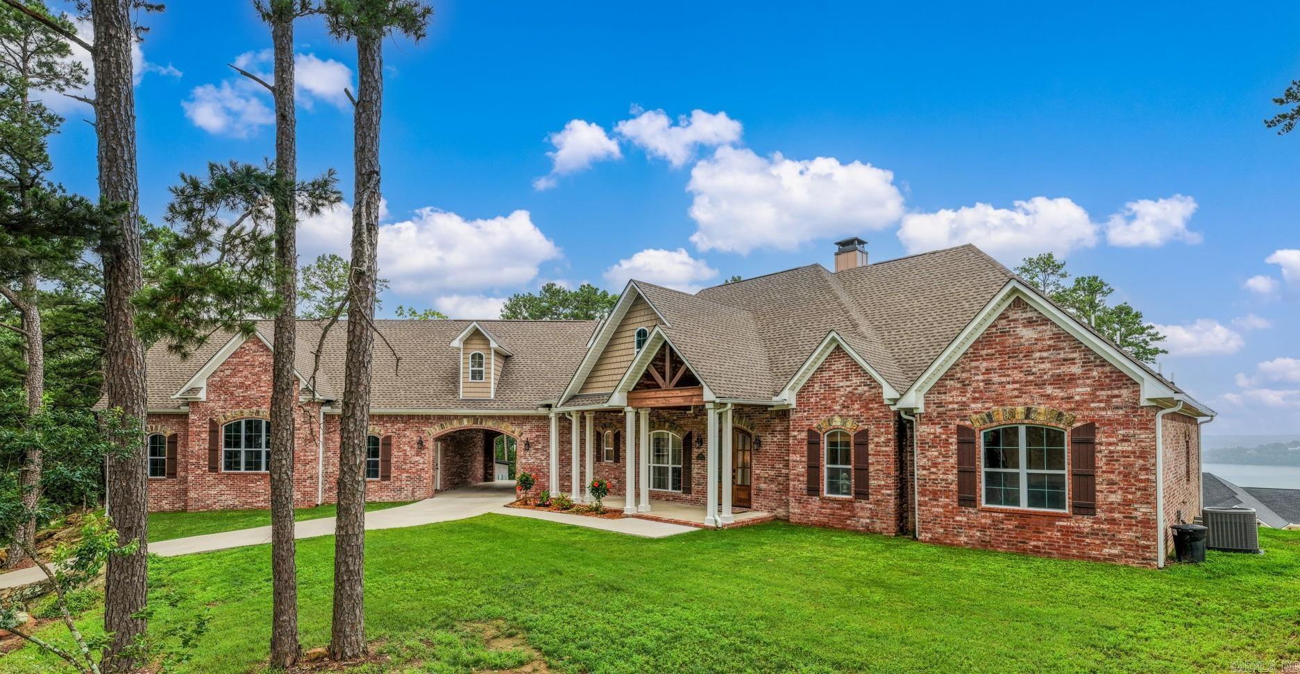 120 Northview  Conway, AR