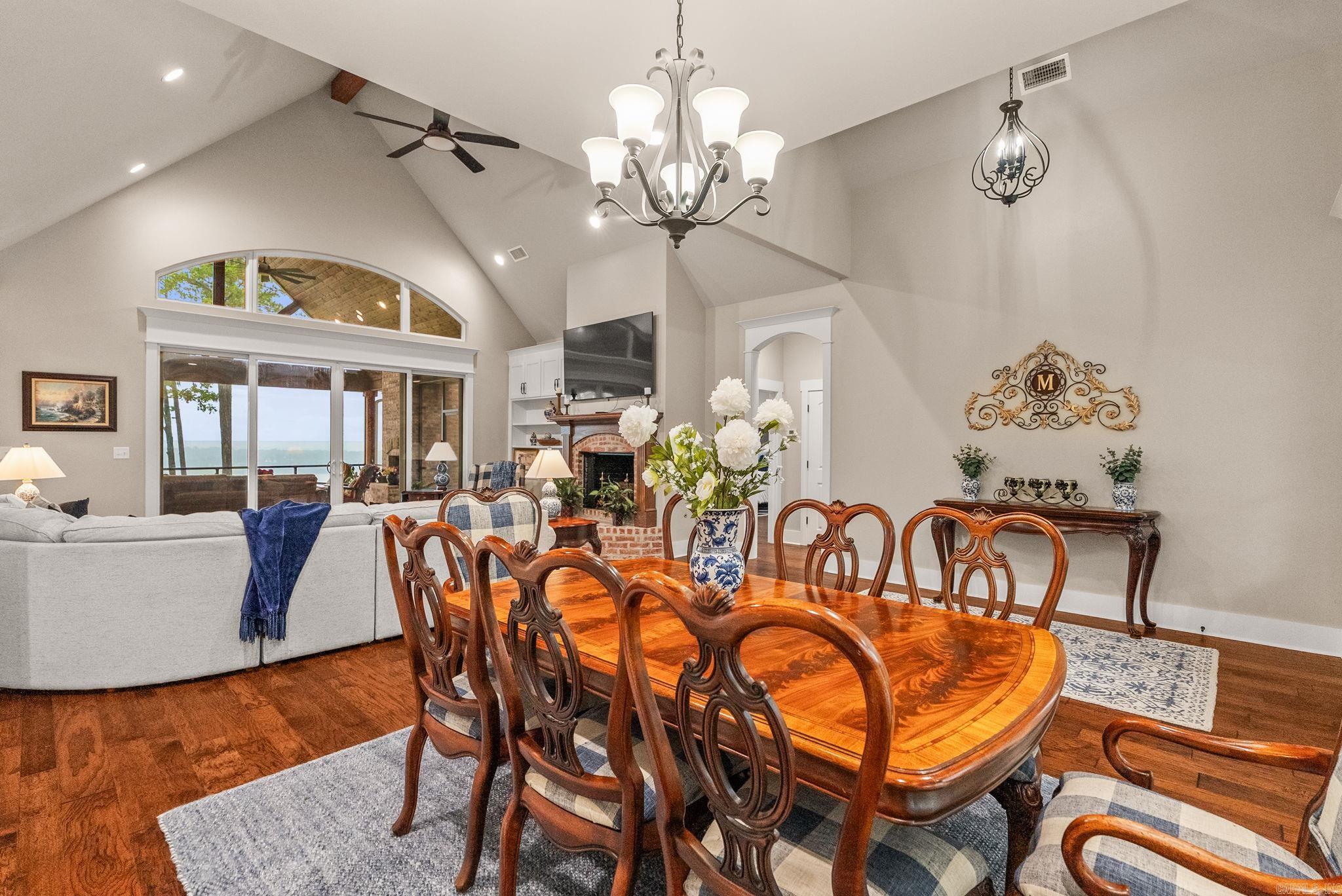 120 Northview  Conway, AR