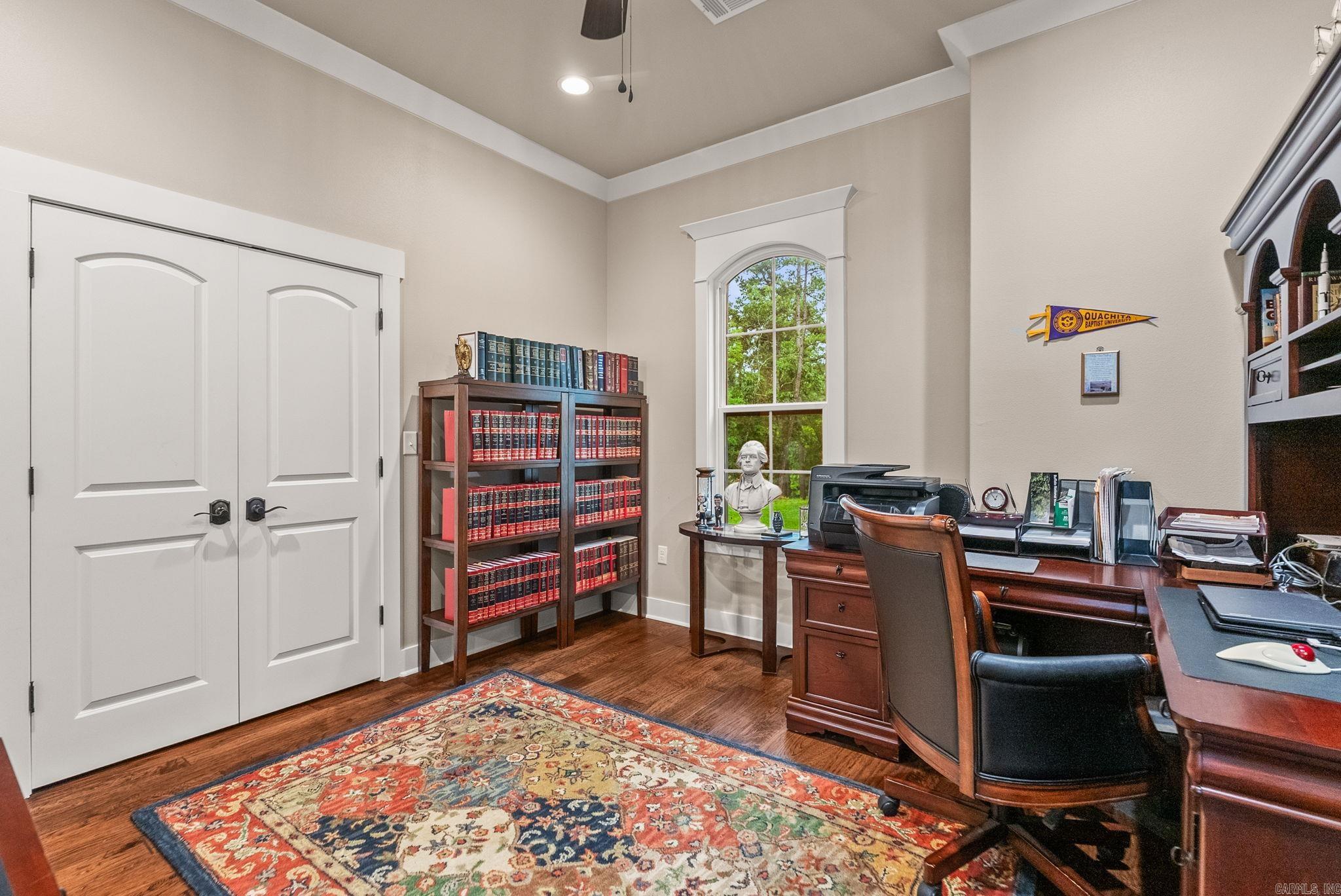 120 Northview  Conway, AR