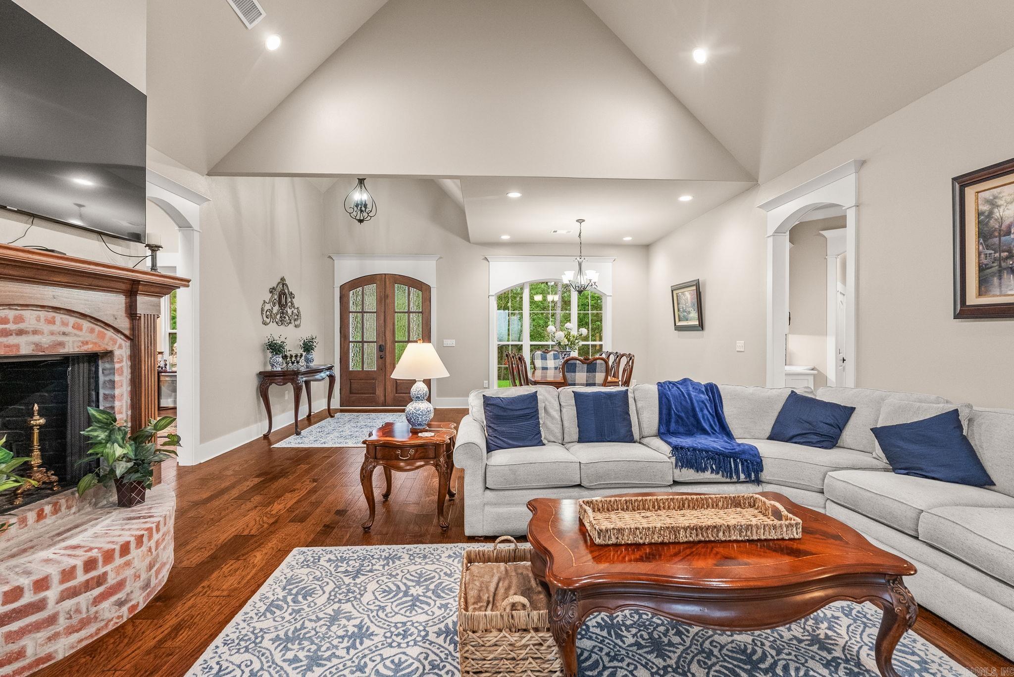 120 Northview  Conway, AR