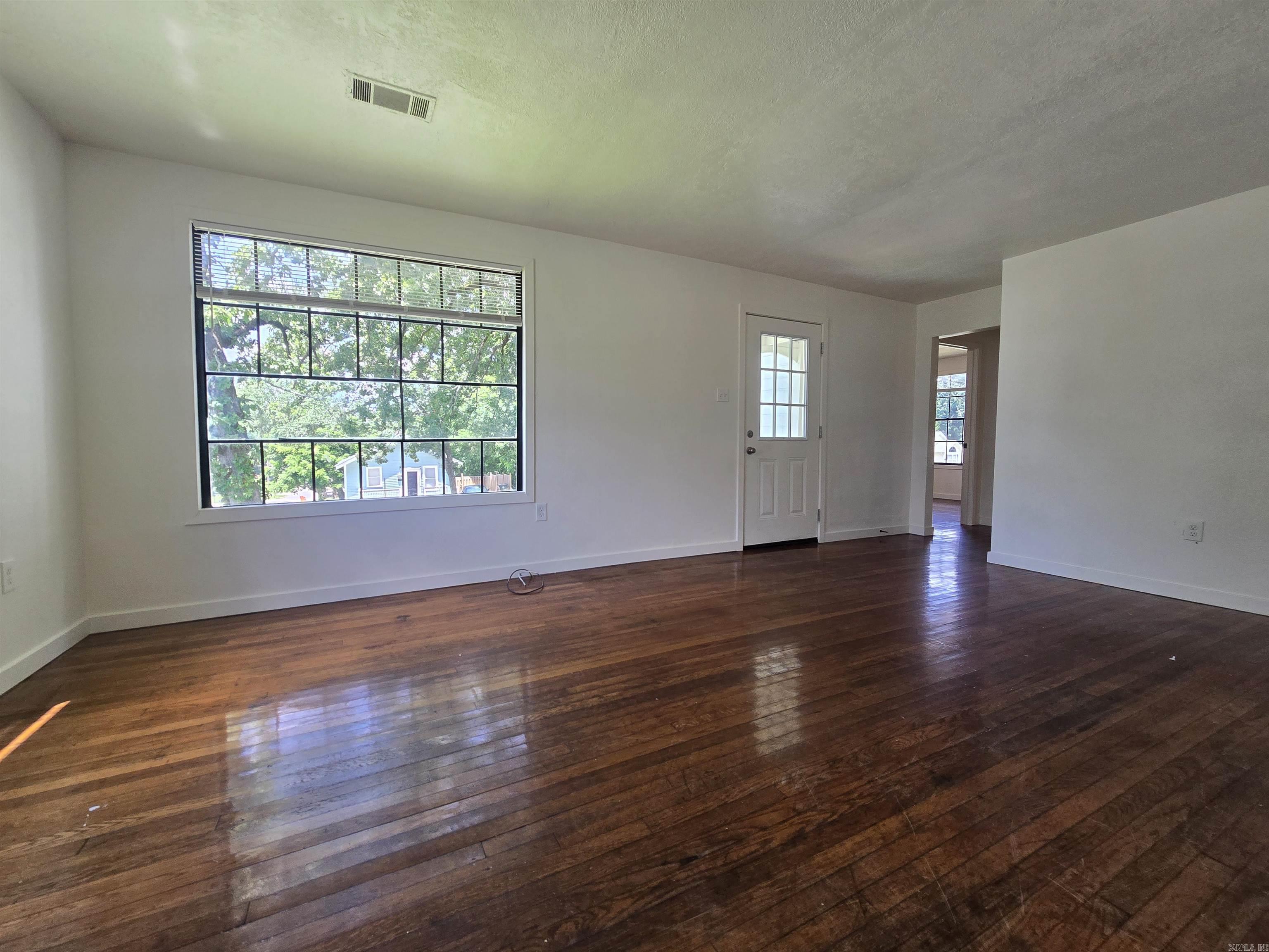 3123 S Gaines  Little Rock, AR