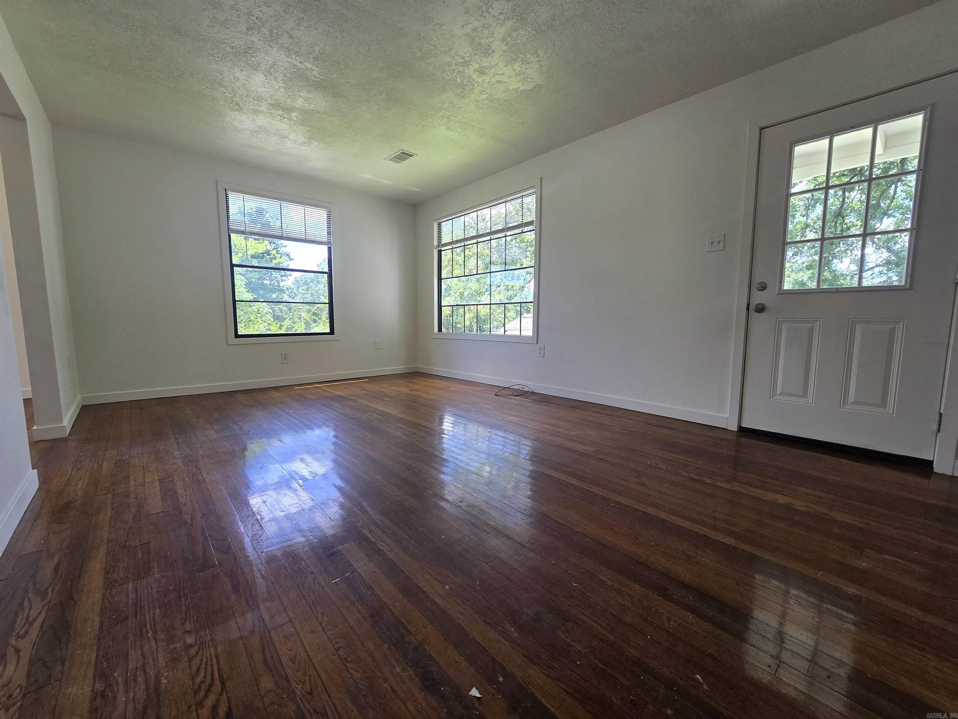 3123 S Gaines  Little Rock, AR