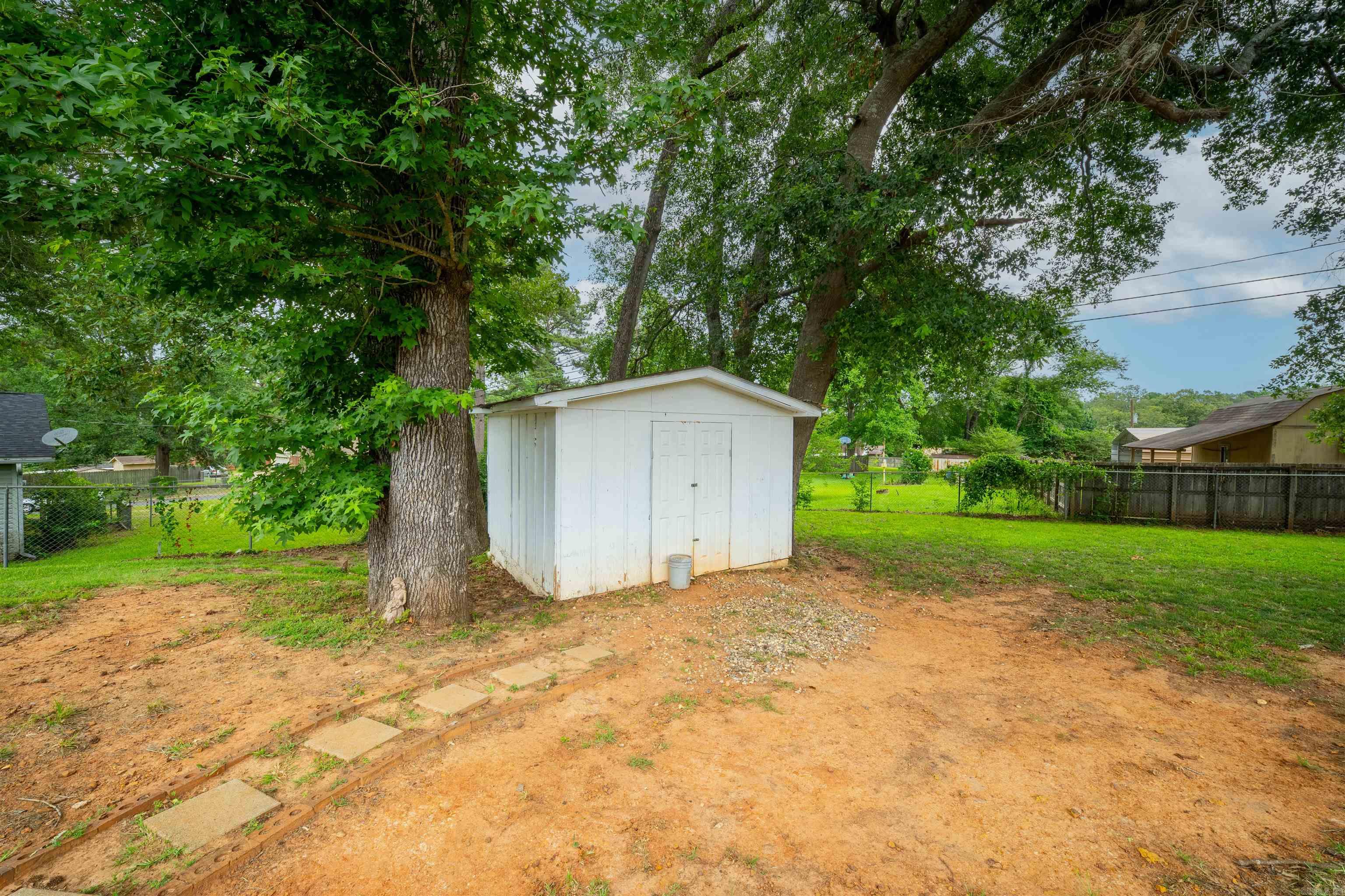 3027 Huron  Camden, AR