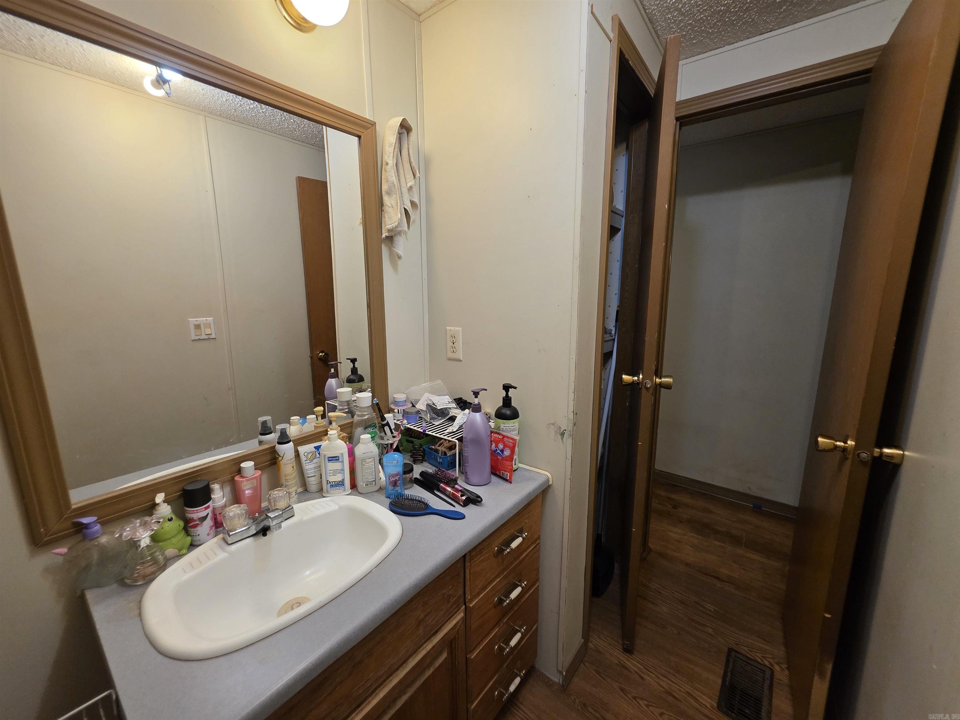 677 Polk 194  Mena, AR