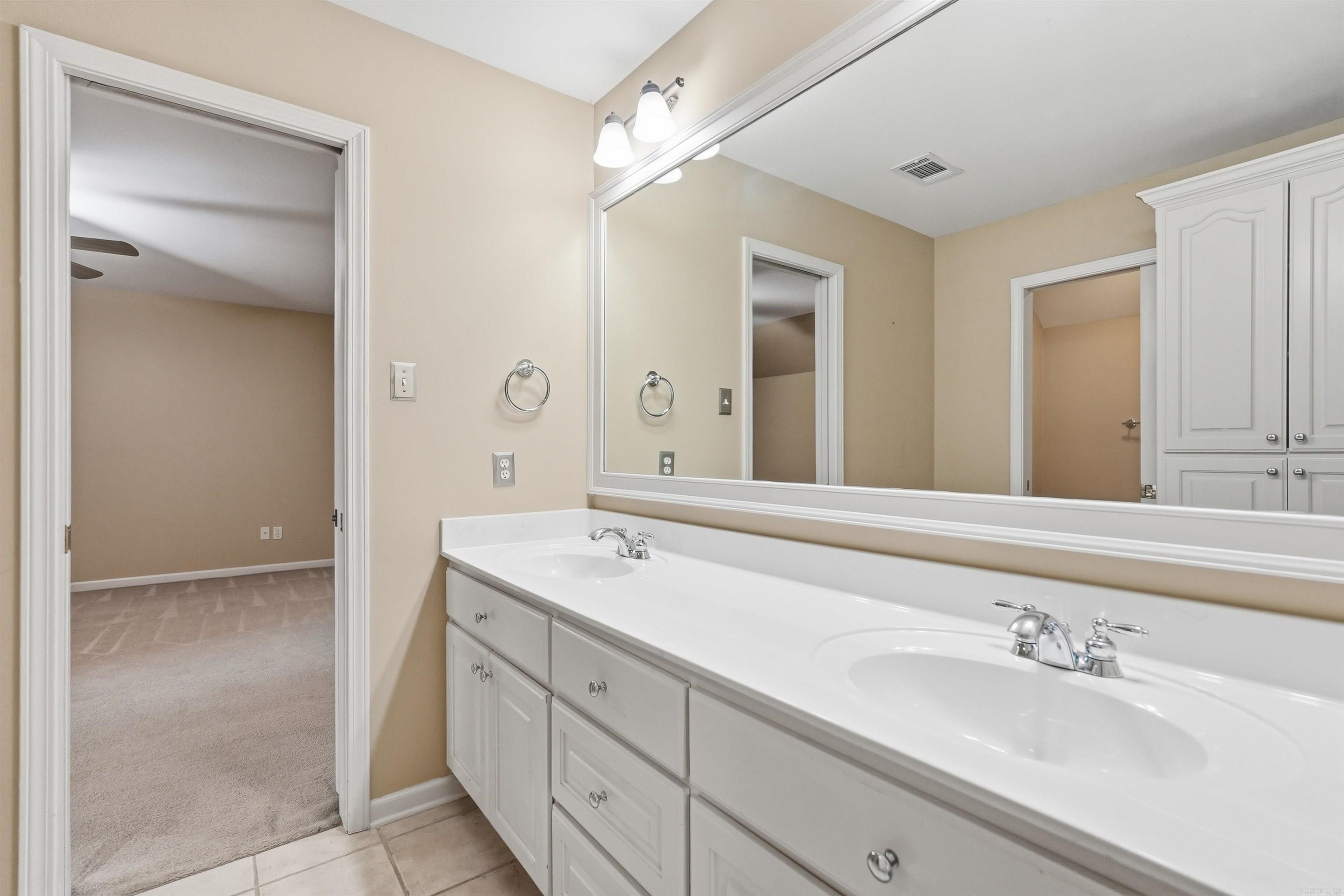 22 Bayonne  Little Rock, AR