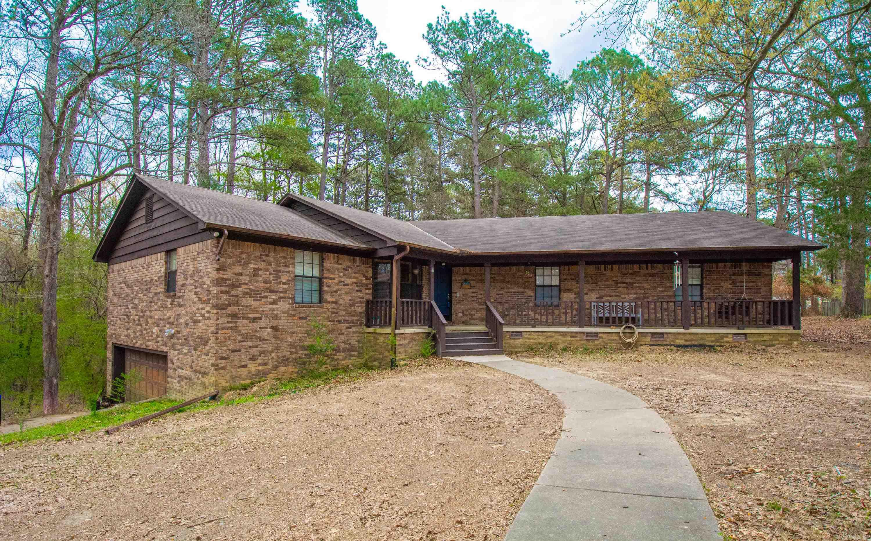8 Parkview Drive  Bryant, AR