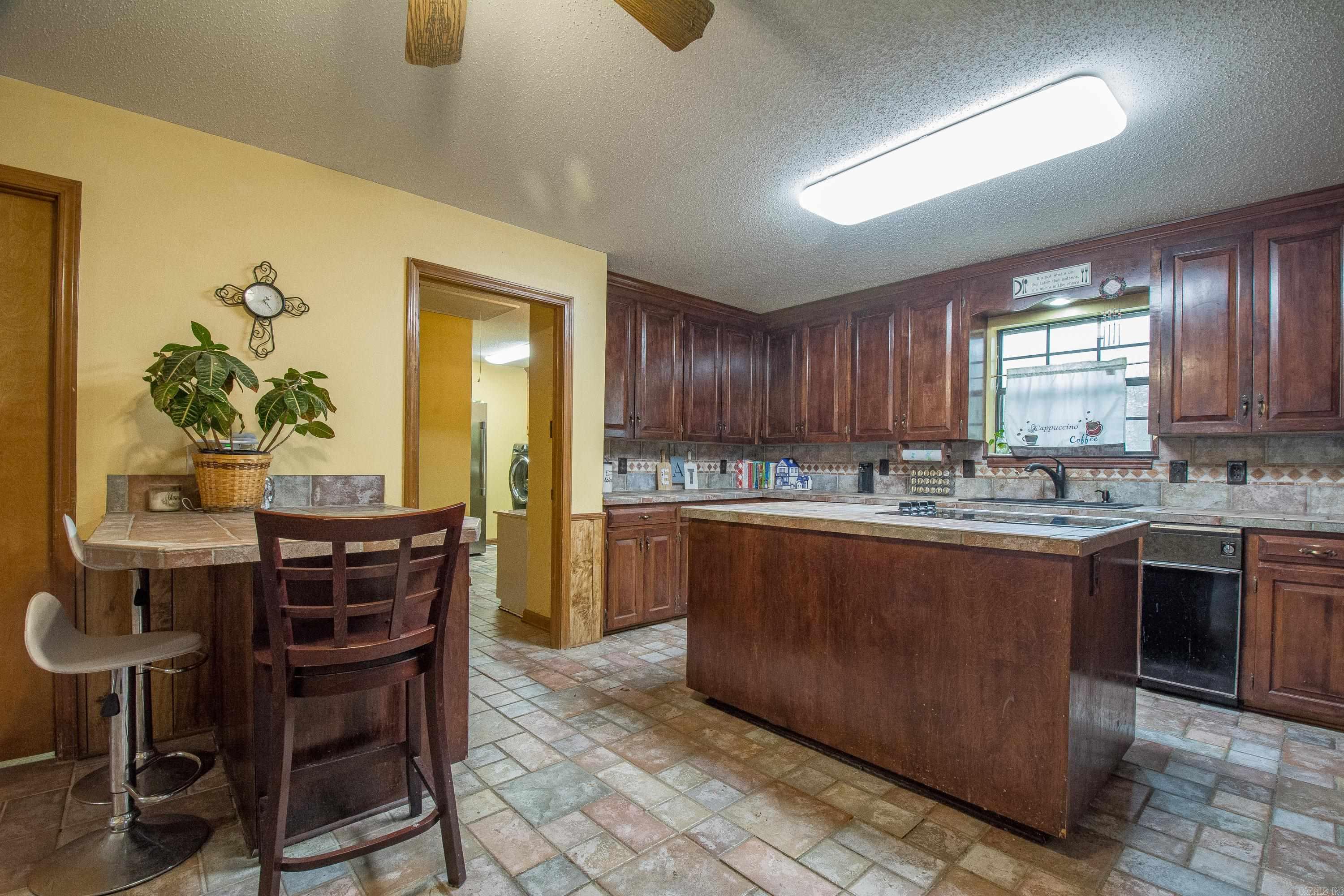8 Parkview Drive  Bryant, AR