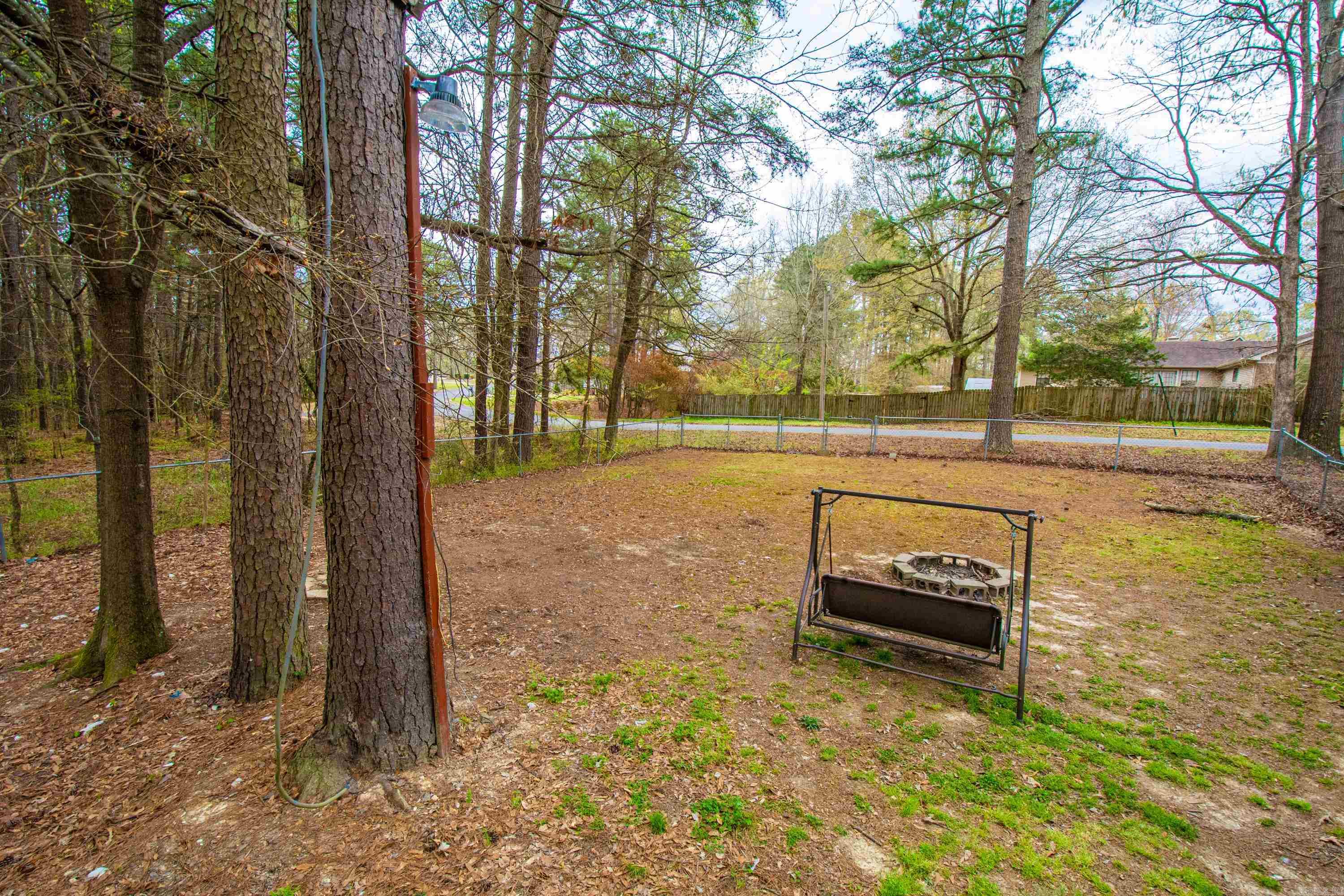 8 Parkview Drive  Bryant, AR