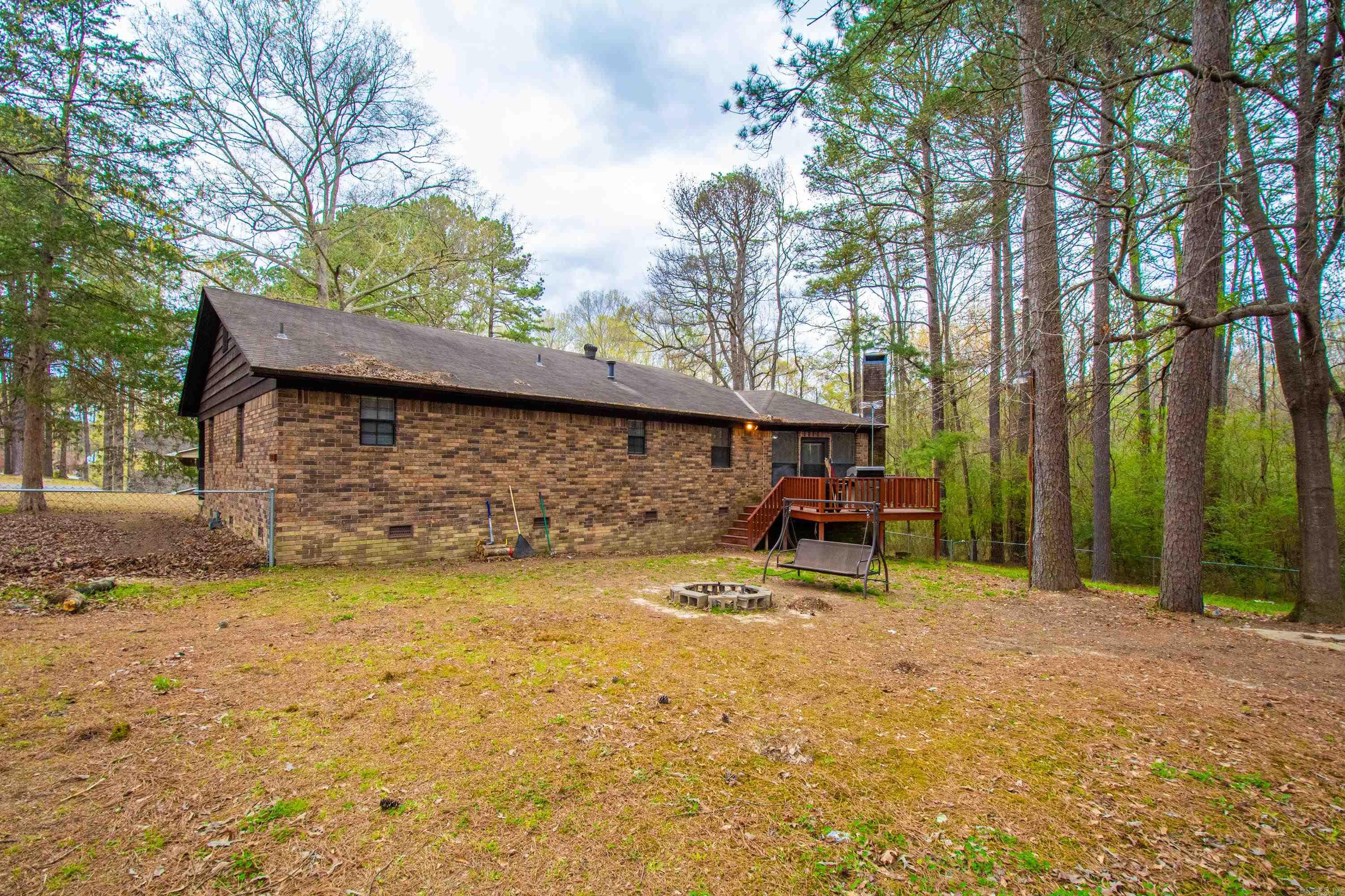 8 Parkview Drive  Bryant, AR