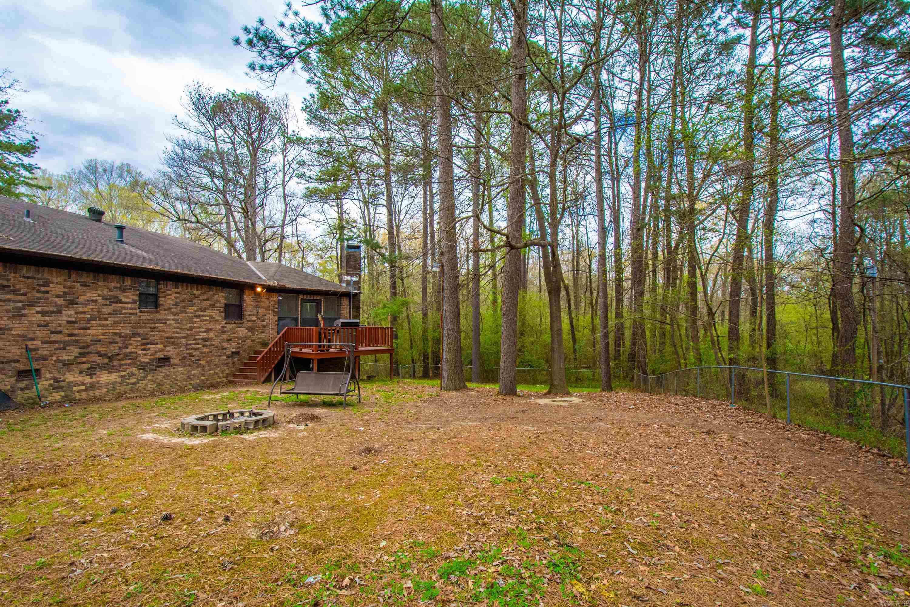8 Parkview Drive  Bryant, AR