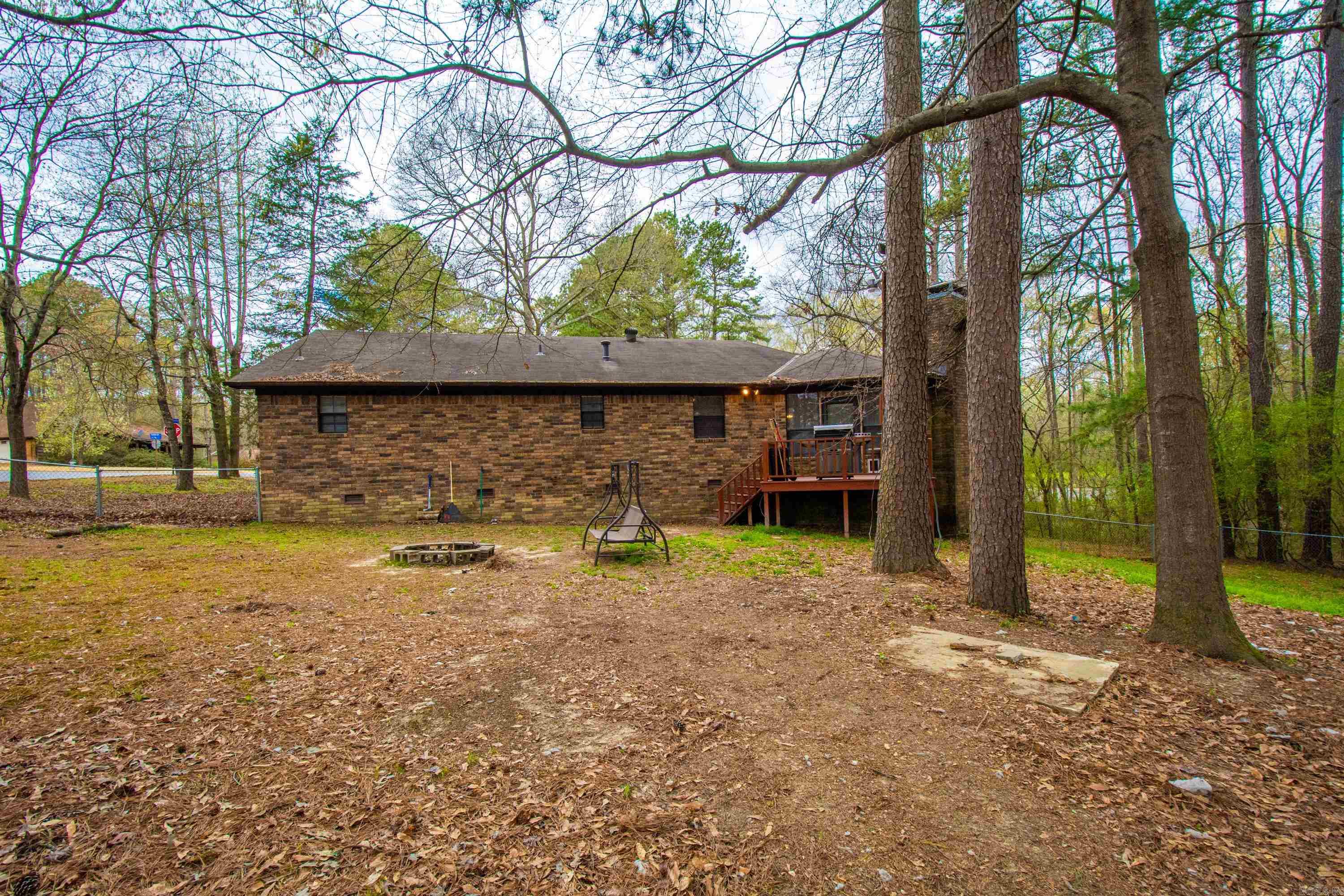 8 Parkview Drive  Bryant, AR