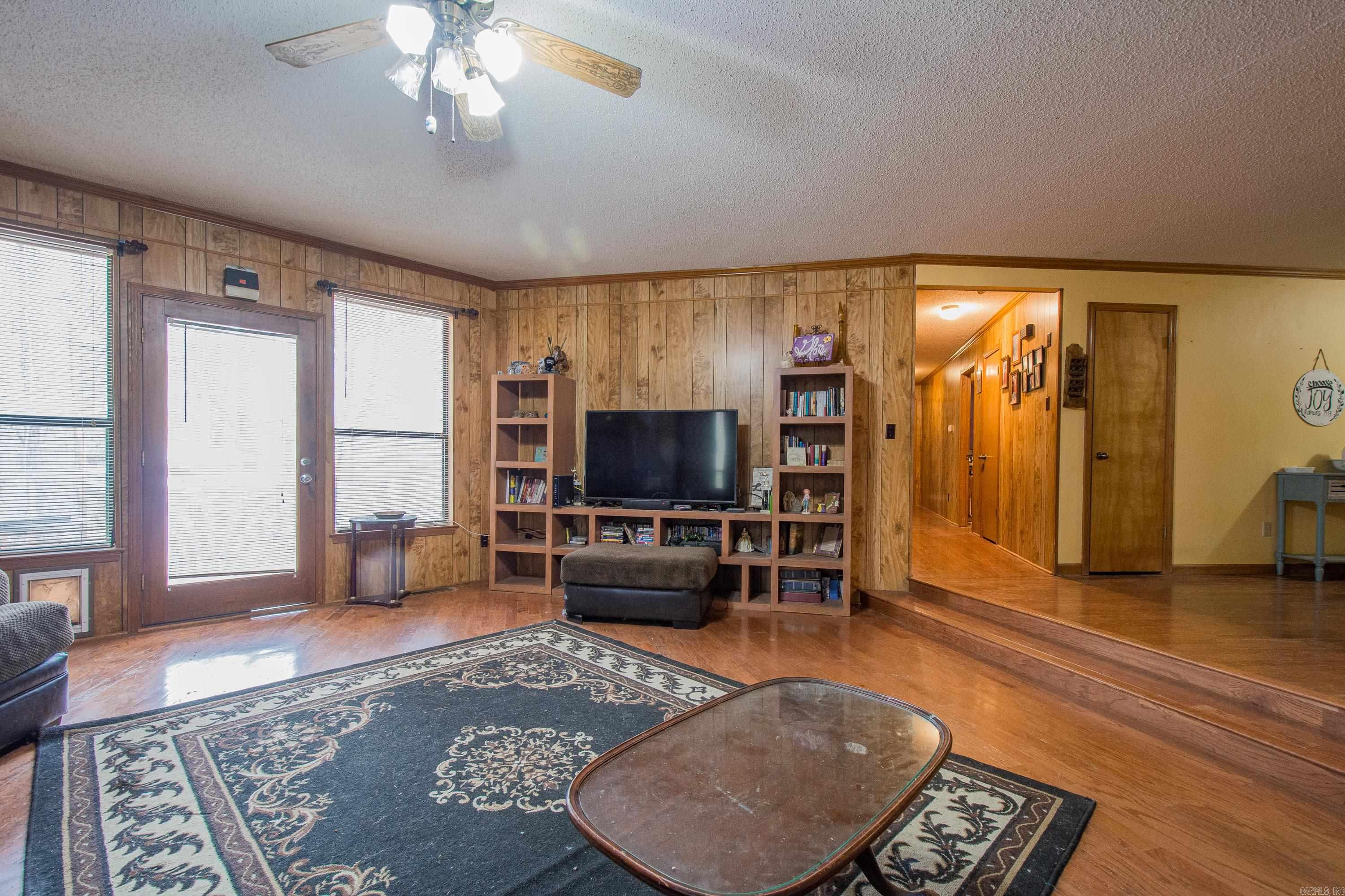 8 Parkview Drive  Bryant, AR