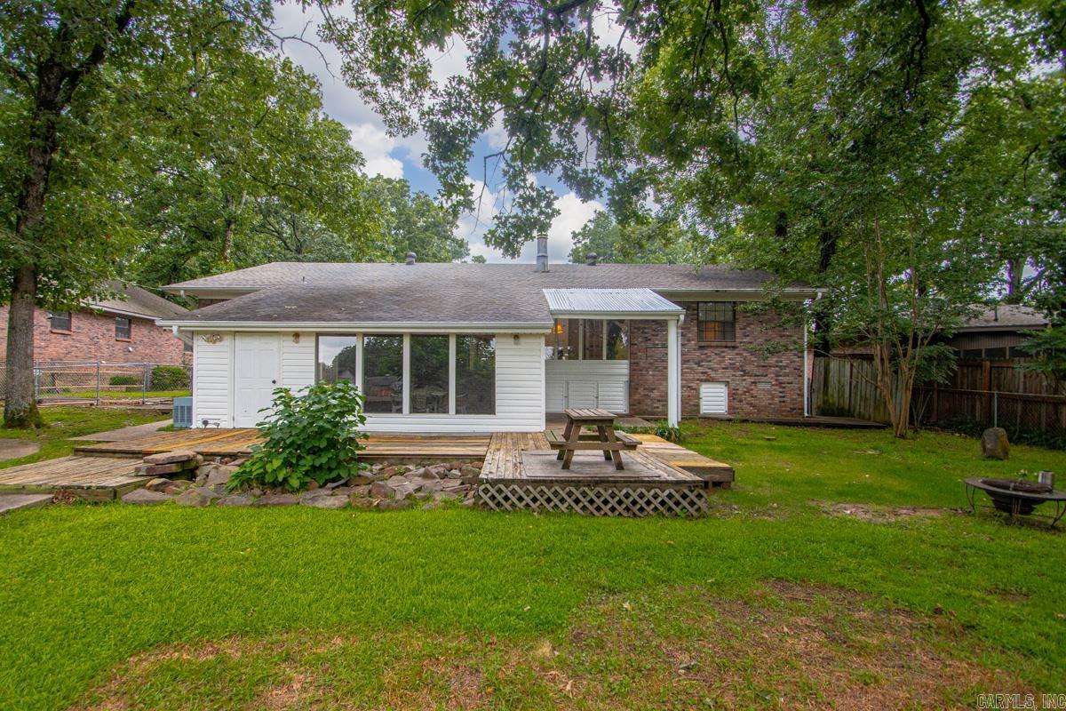 334 Alanbrook  Sherwood, AR
