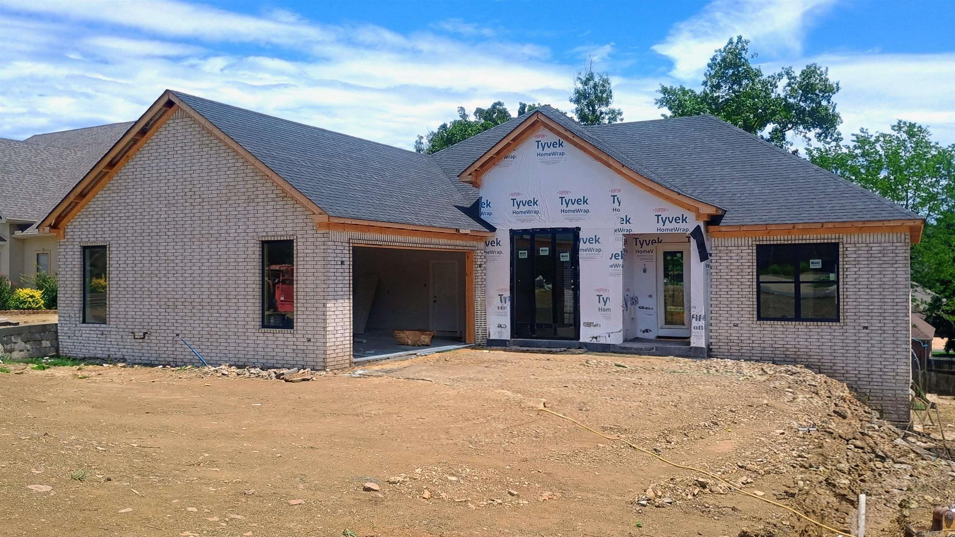 215 Trabecca  Hot Springs, AR