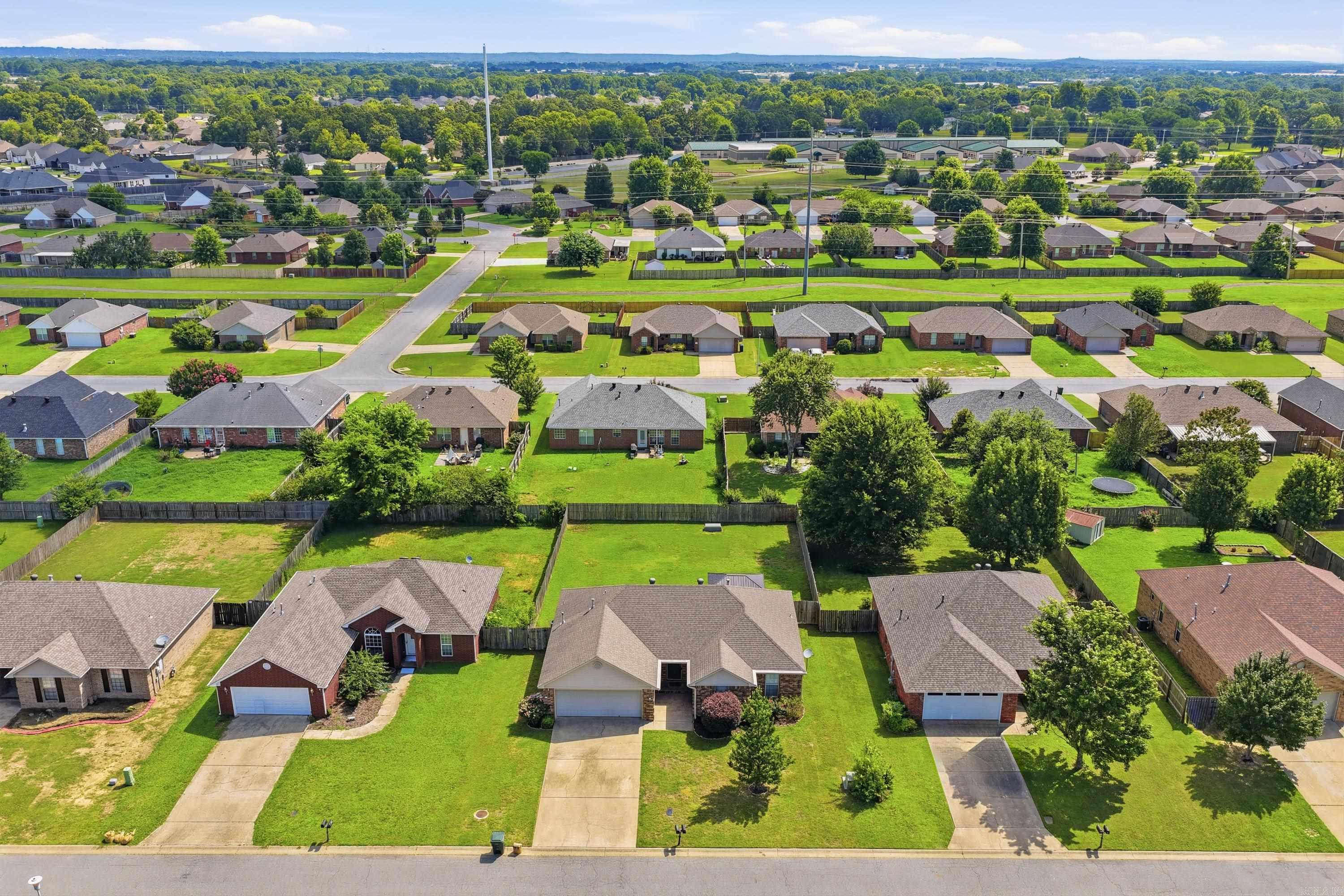 2330 Orchid Dr  Conway, AR