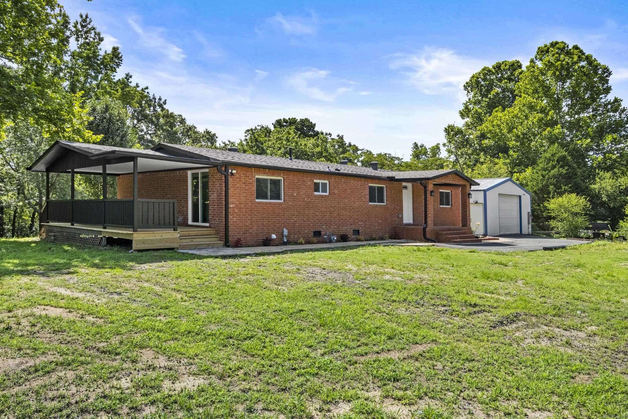 18820 Honeysuckle  Little Rock, AR