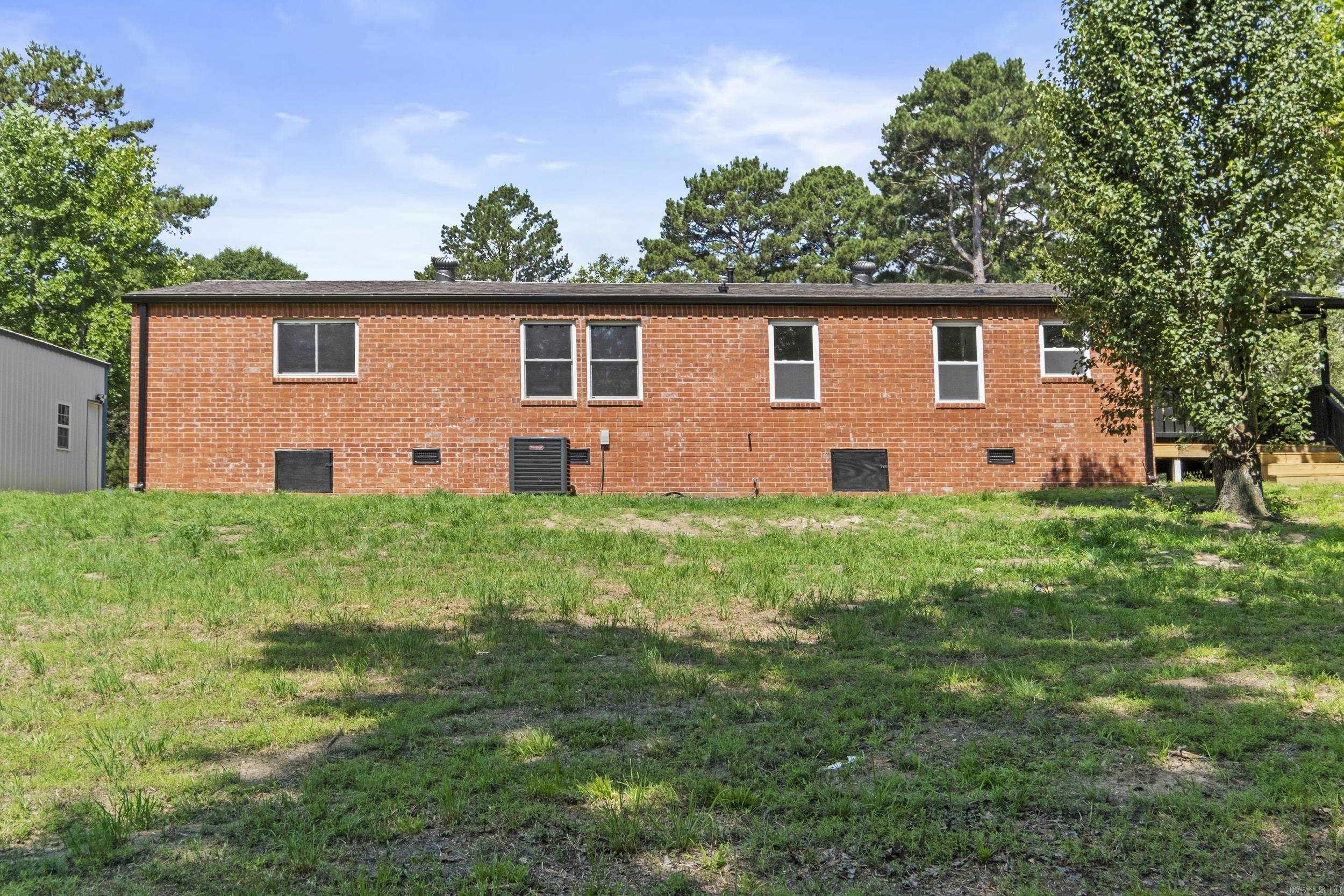 18820 Honeysuckle  Little Rock, AR