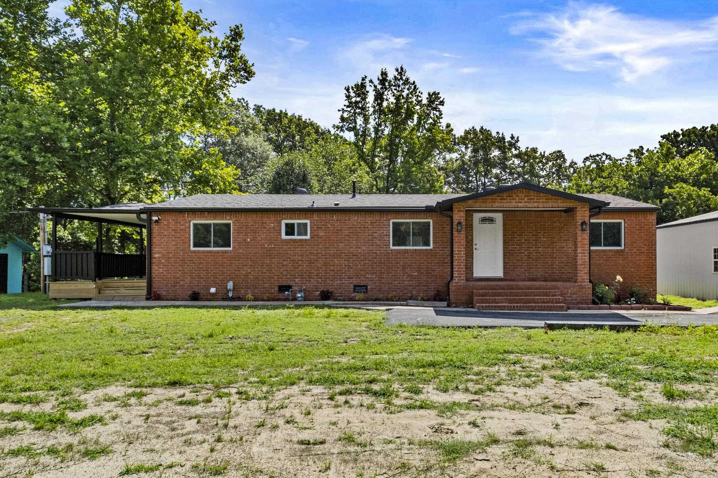 18820 Honeysuckle  Little Rock, AR